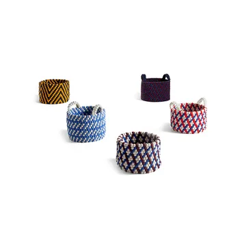 Cesta Bead - Cestino intrecciato color borgogna. piccolo - HAY