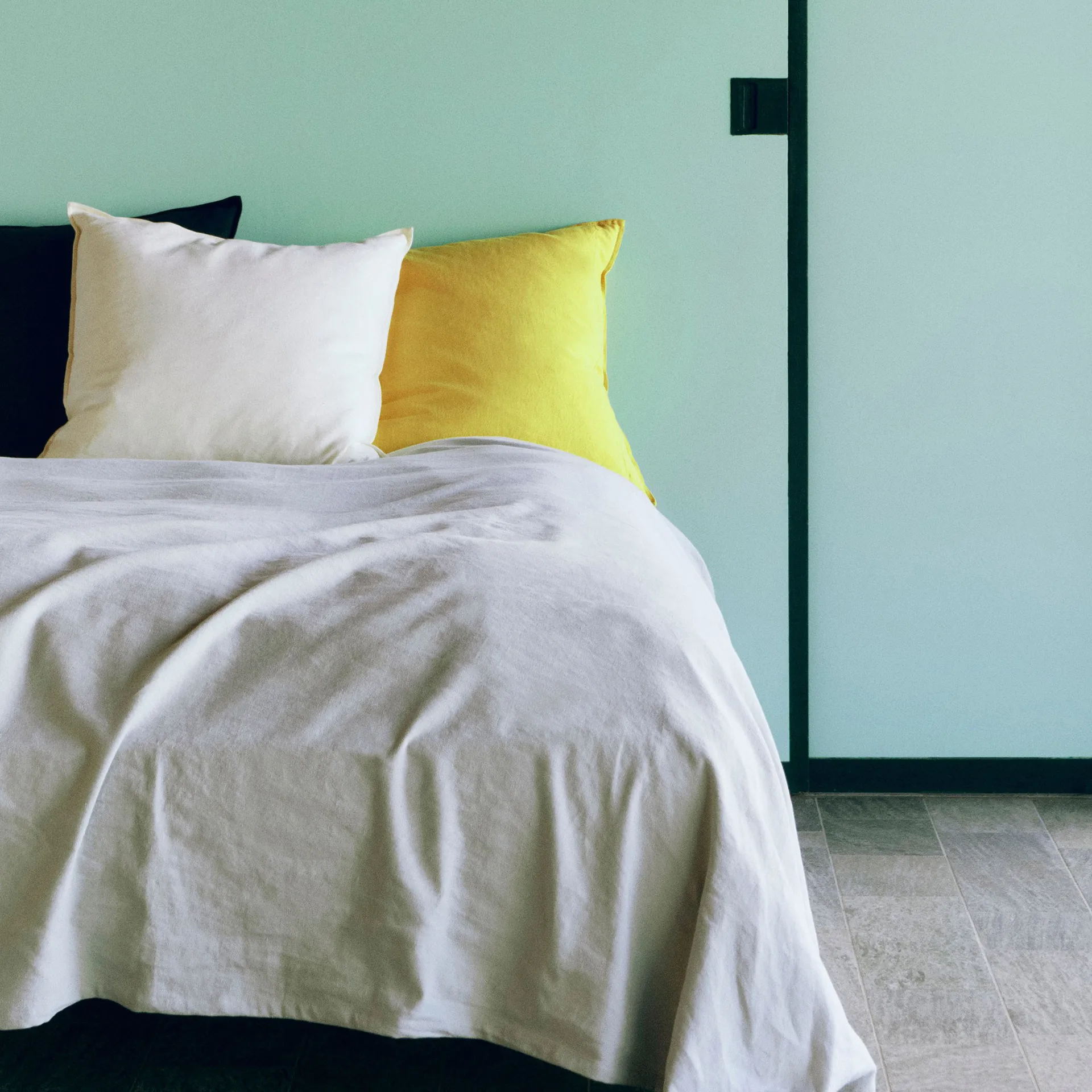 Cuscino Linen 60x60 cm, Lemon yellow HAY