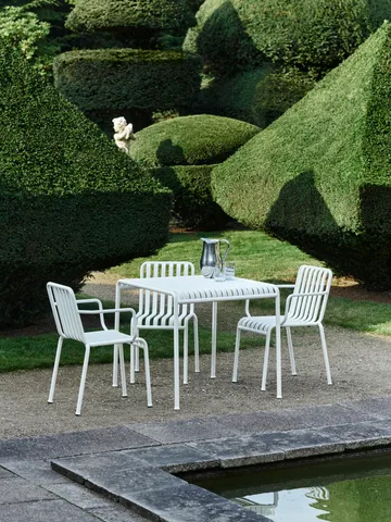 Gruppo da pranzo Palissade con 2 sedie 82,5x90 cm bianco crema - HAY