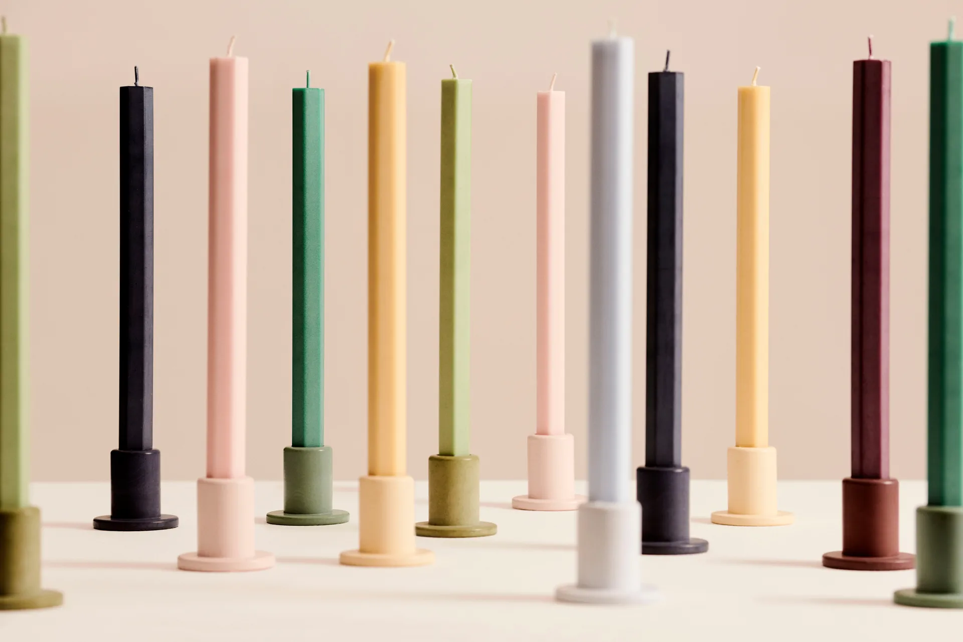 Hexagon Candle candele mix confezione da 4, Dark HAY