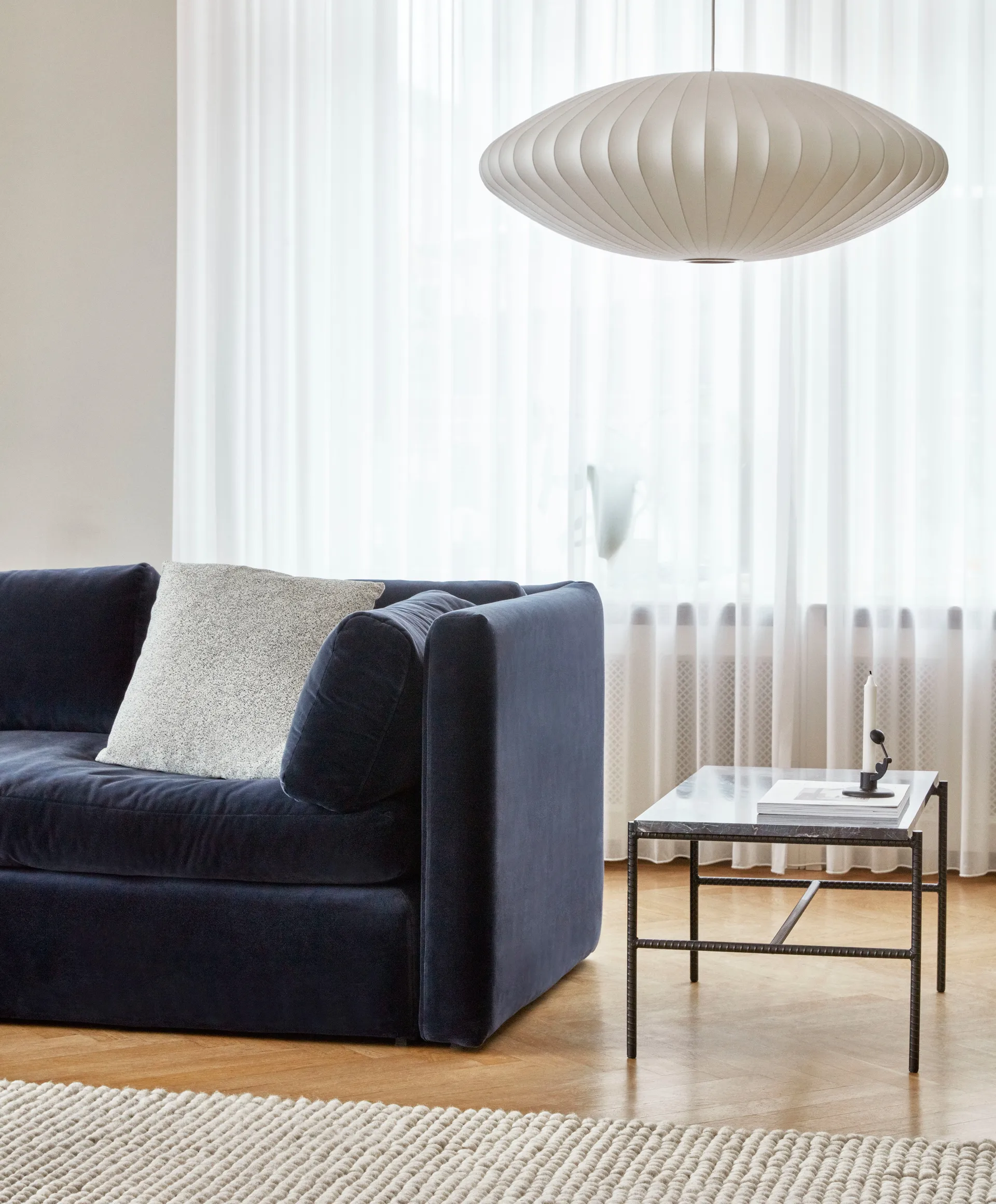 Lampada a sospensione Nelson Bubble Saucer L, Bianco sporco HAY