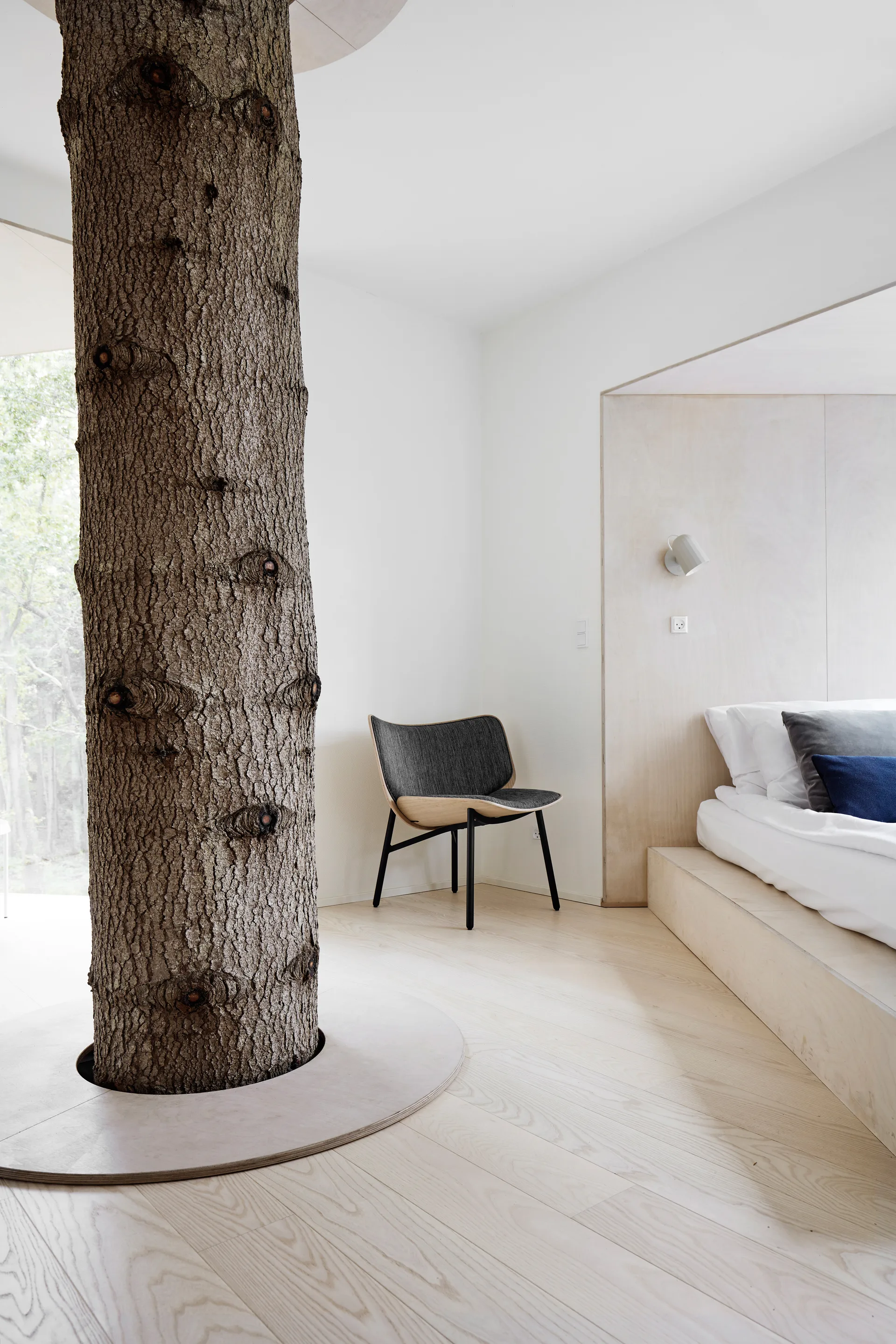 Lampada da parete a bottone Noc, Bianco sporco HAY