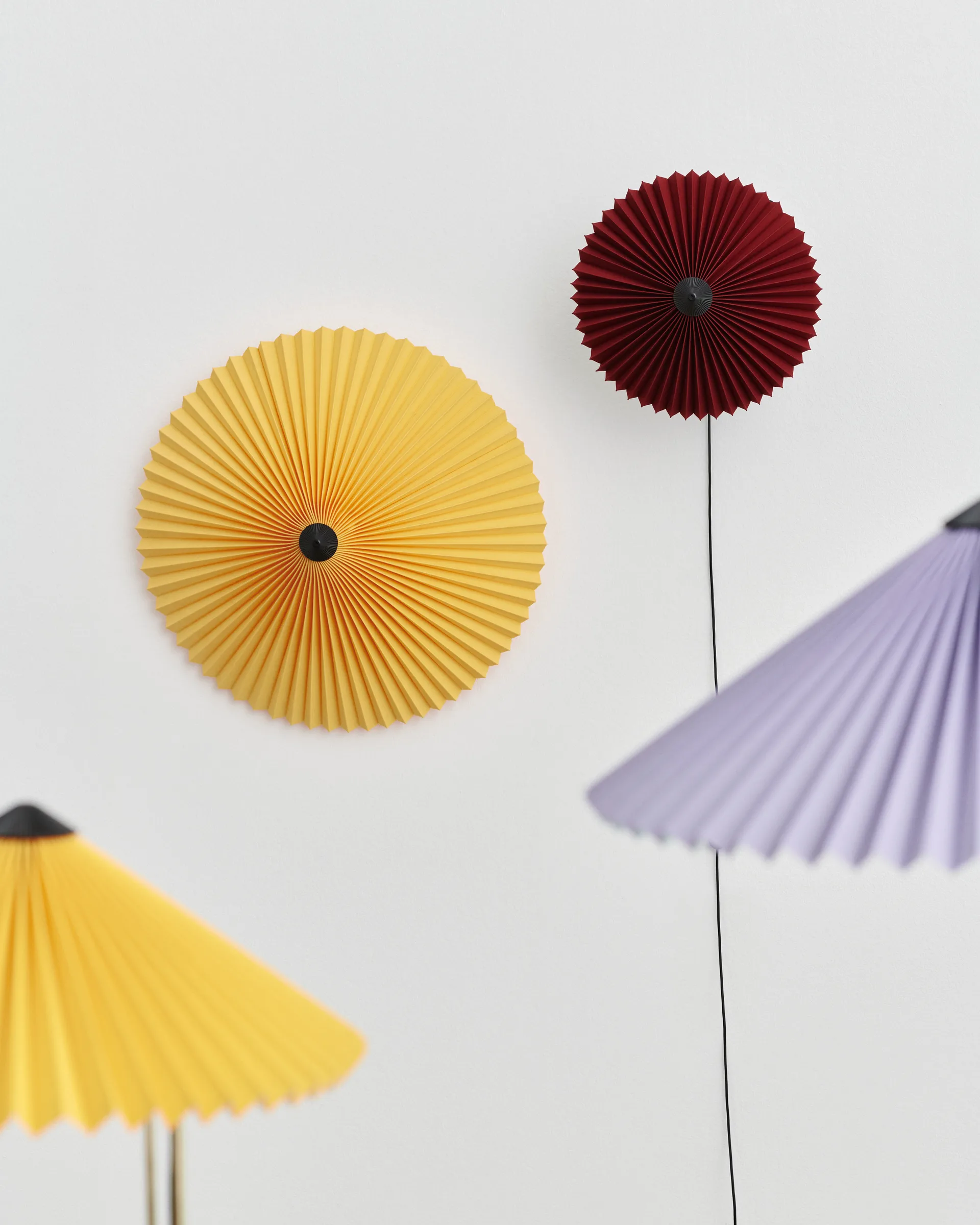 Lampada da parete Matin Ø 30 cm, Oxide red shade HAY