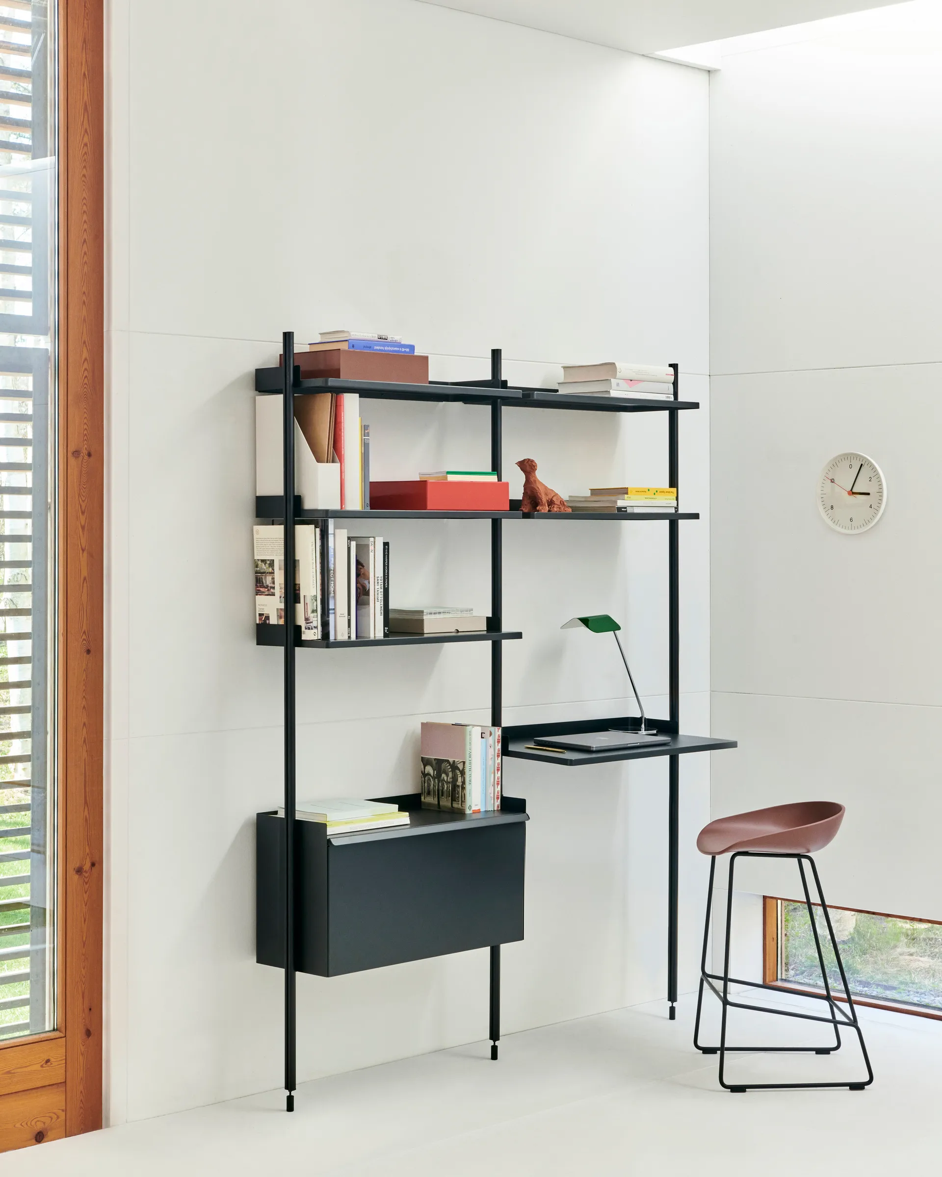 Lampada da scrivania Apex, Verde smeraldo HAY