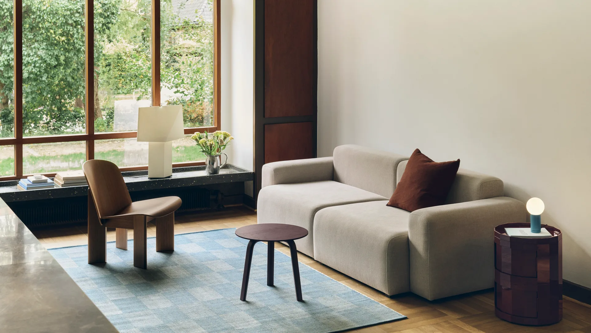 Lampada da tavolo Aplat, White, 66 cm HAY