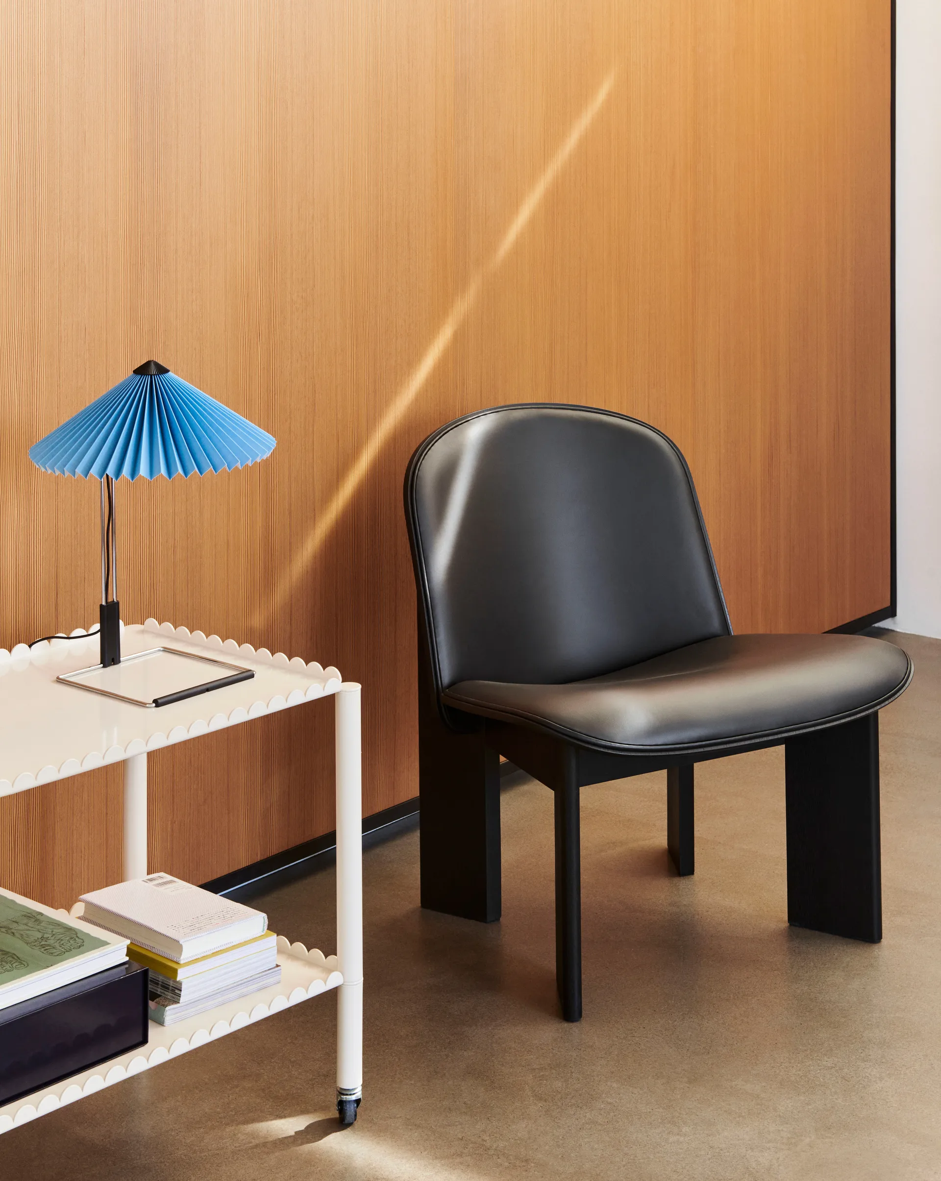 Lampada da tavolo Matin Ø 30 cm, Placid blue, acciaio HAY