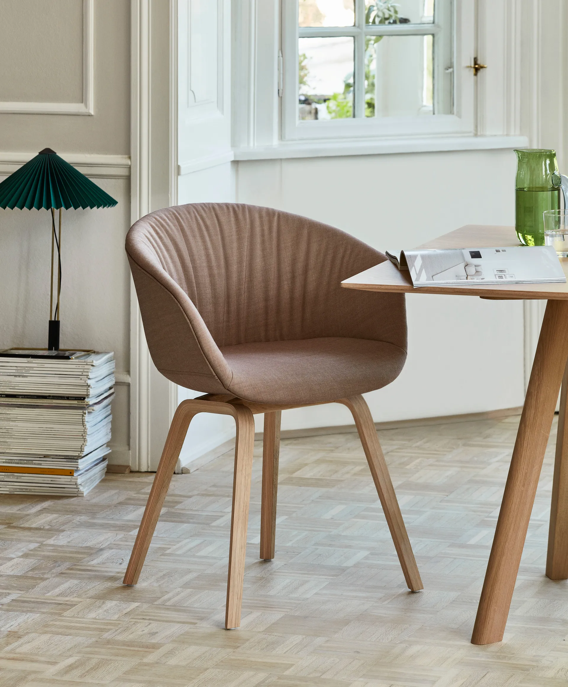 Lampada da tavolo Matin Ø 38 cm, Green shade HAY