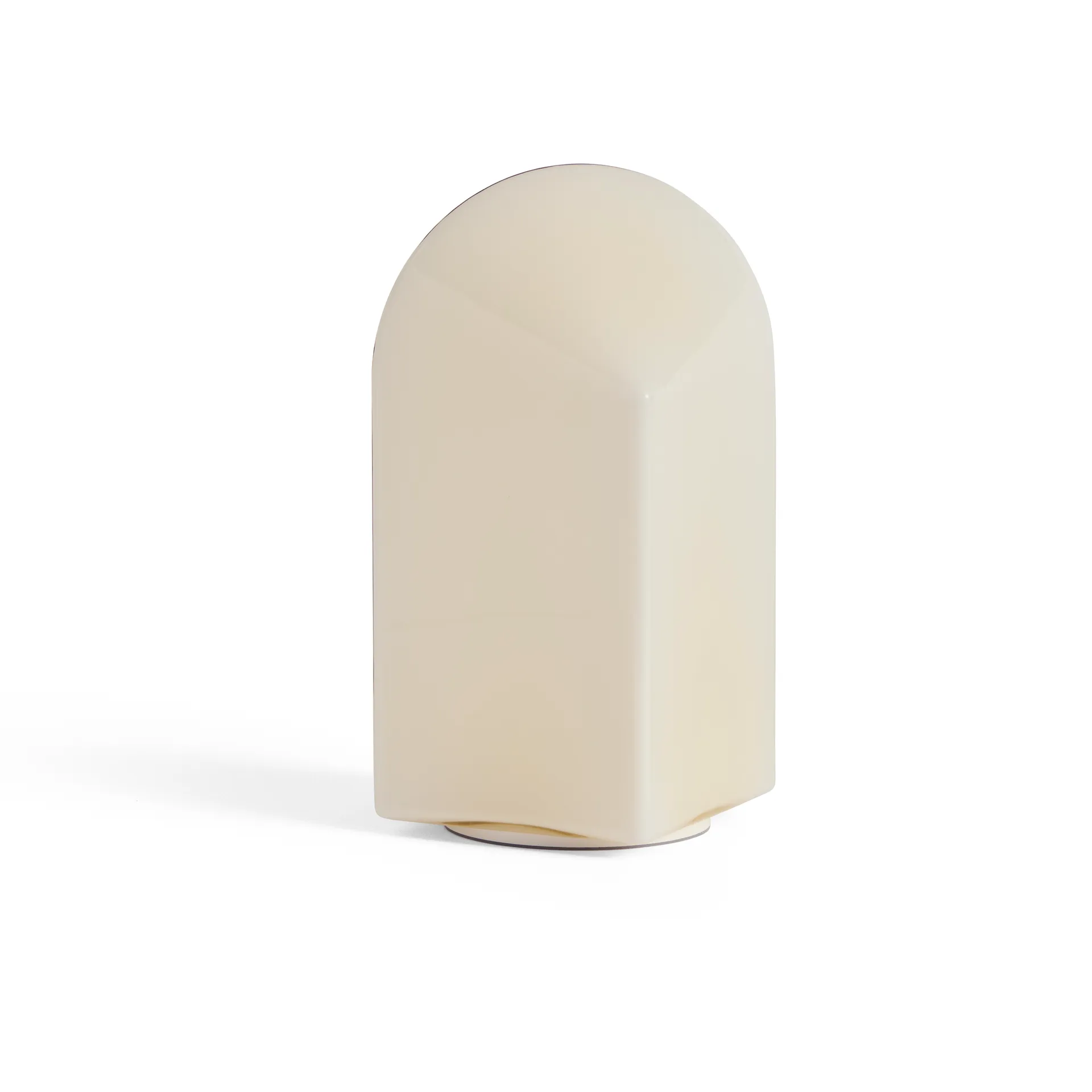 Lampada da tavolo Parade Portable 24 cm, Shell white HAY