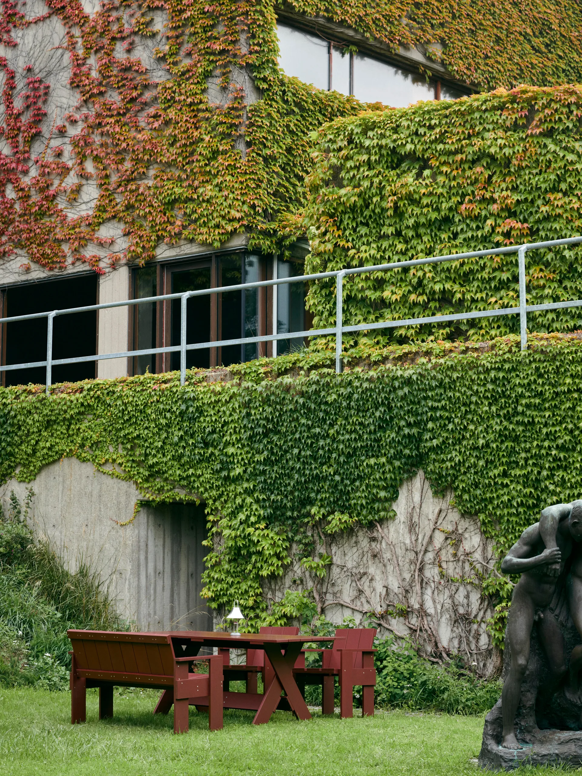 Lampada da tavolo portatile Mousqueton, Oyster white HAY