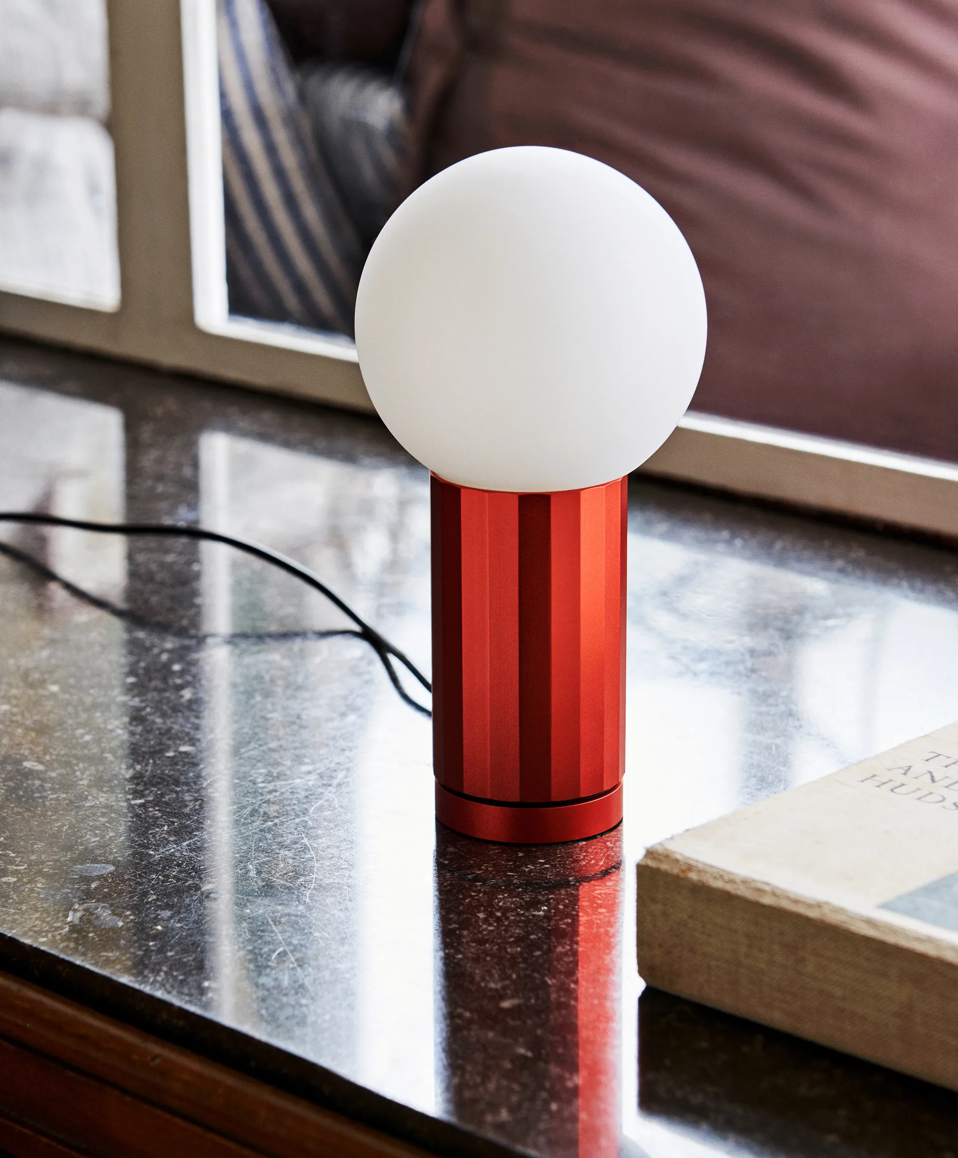 Lampada da tavolo Turn On, Arancione HAY