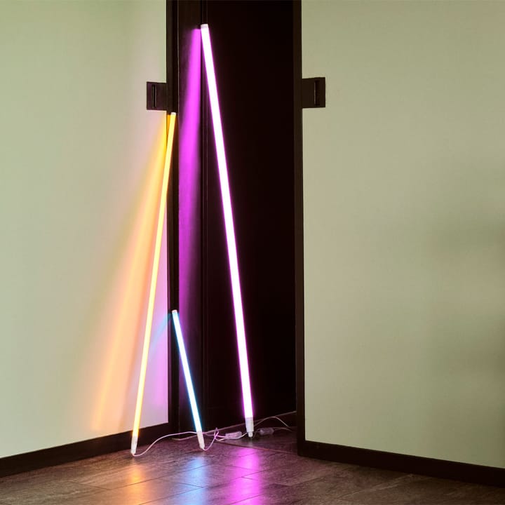 Lampada fluorescente Neon Tube Slim 50 cm - Pink, 50 cm - HAY