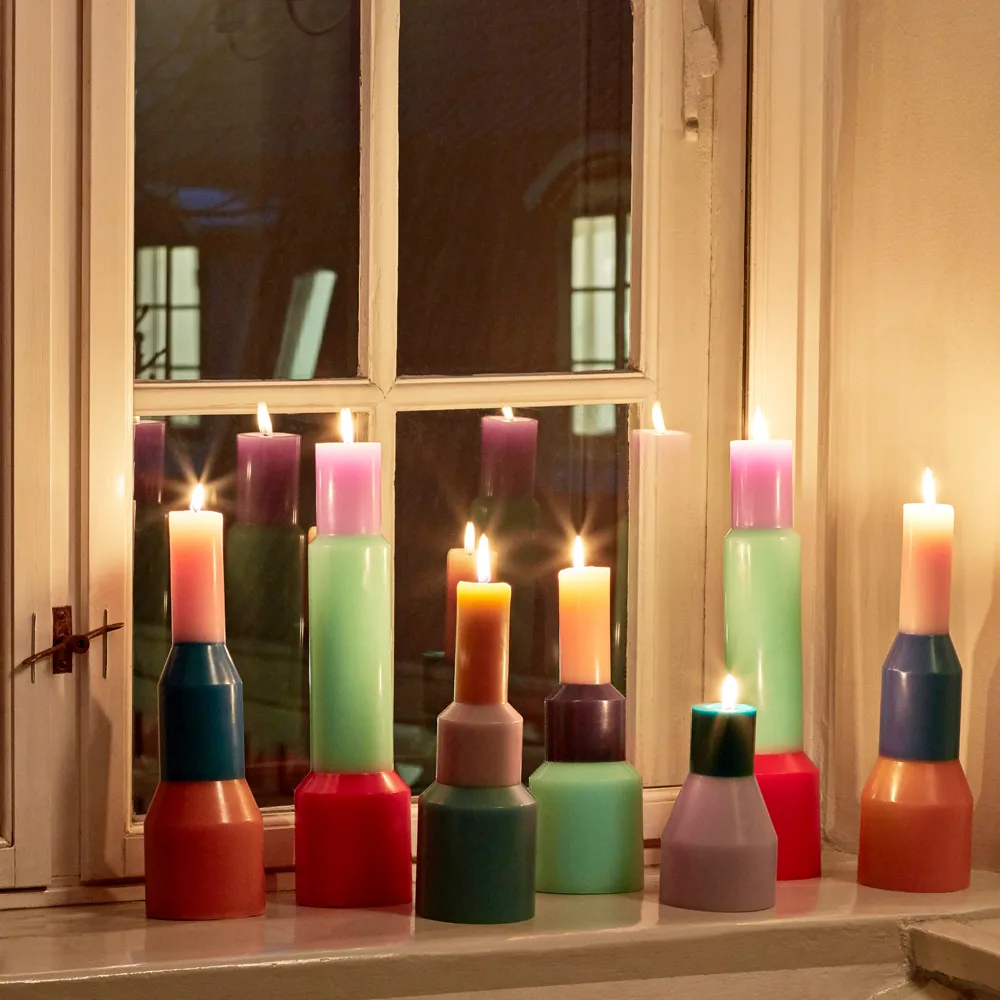 Luce Pillar,  HAY
