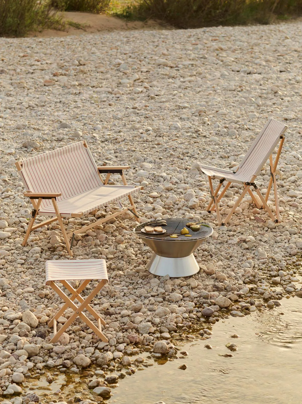Outdoor Market sgabello pieghevole, Beige-rosso HAY
