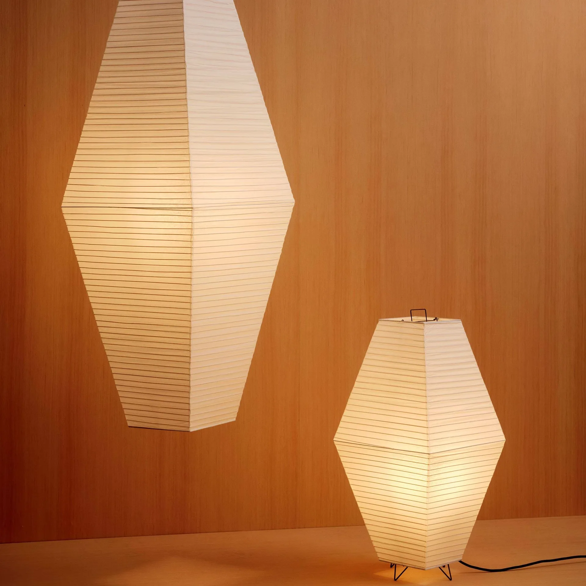 Paper Shade Prism paralume per lampada da terra/da tavolo, bianco classico, 30x66 cm HAY