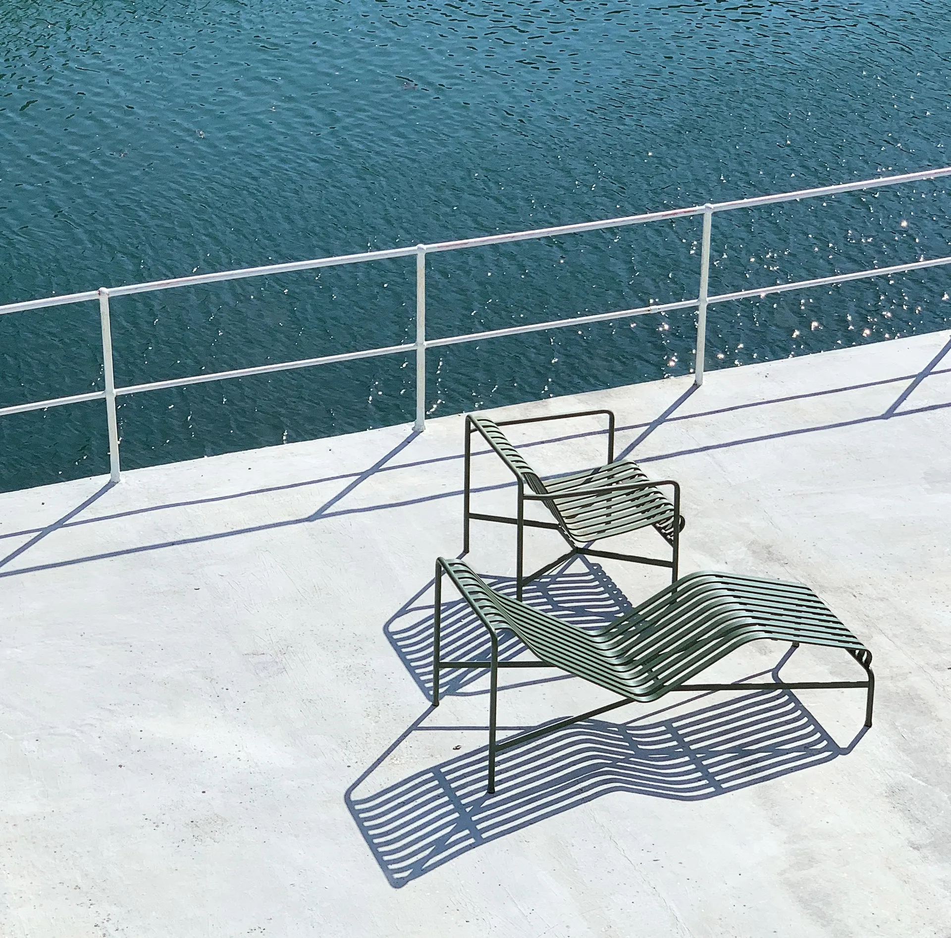 Poltrona lounge Palissade Low, Olive HAY