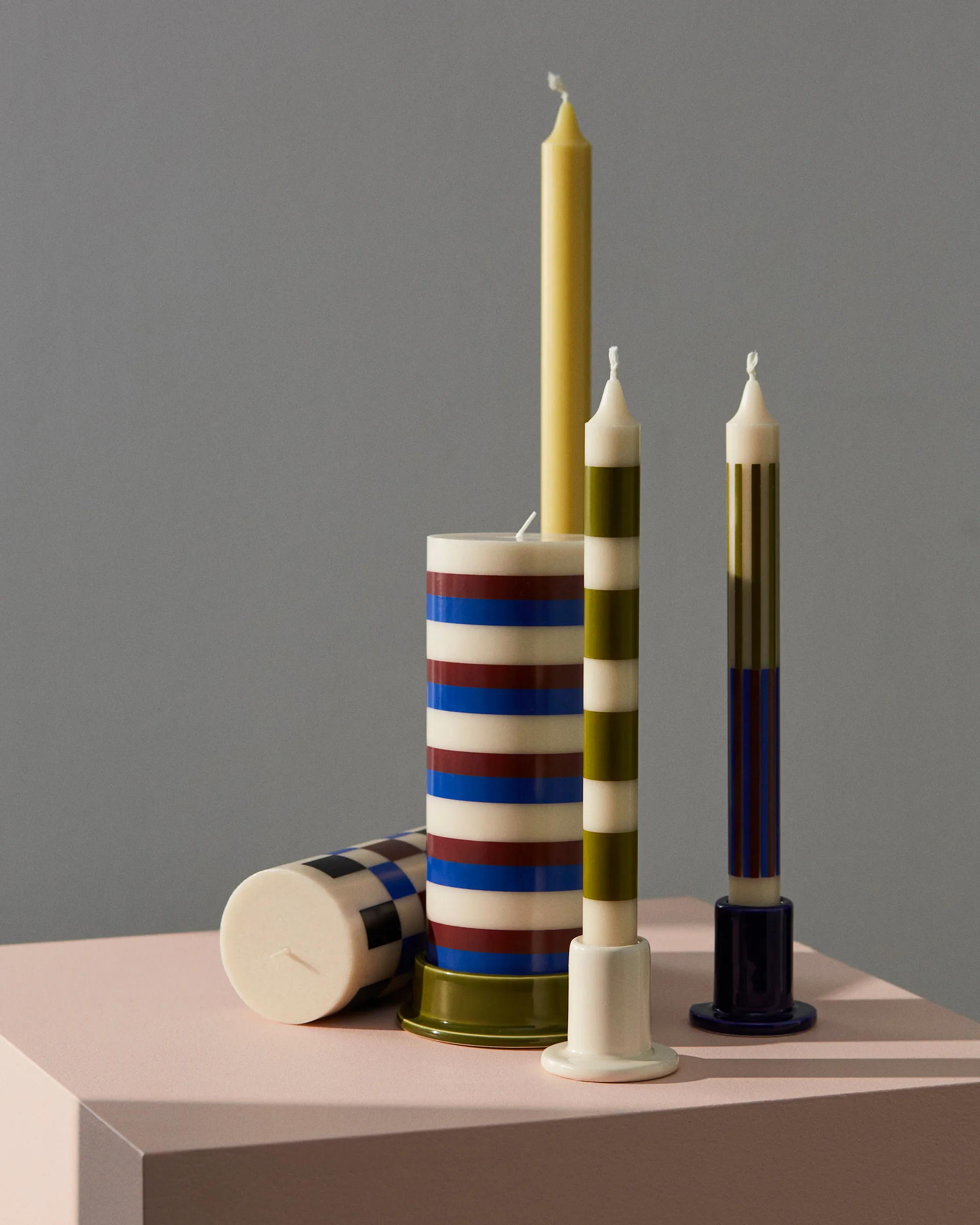 Portacandela largo Column, medio, Ø 11 cm, Verde militare HAY