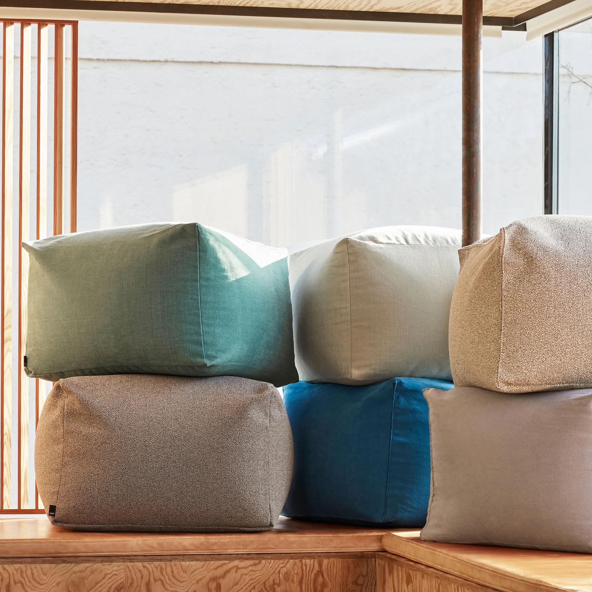 Pouf da seduta Sprinkle, 59x59 cm, Crema HAY