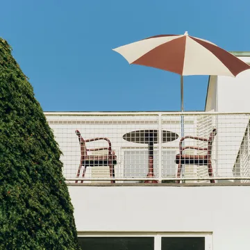 Sedia con braccioli Deville - Iron red - HAY