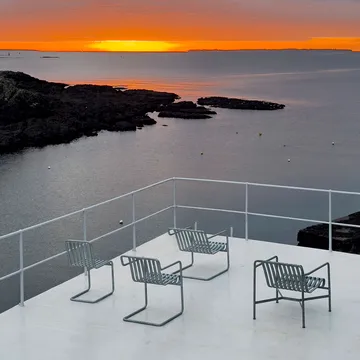 Sedia da pranzo con braccioli Palissade Cantilever - Acciaio zincato a caldo - HAY