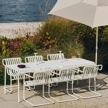 Sedia da pranzo con braccioli Palissade Cantilever - Cream white - HAY