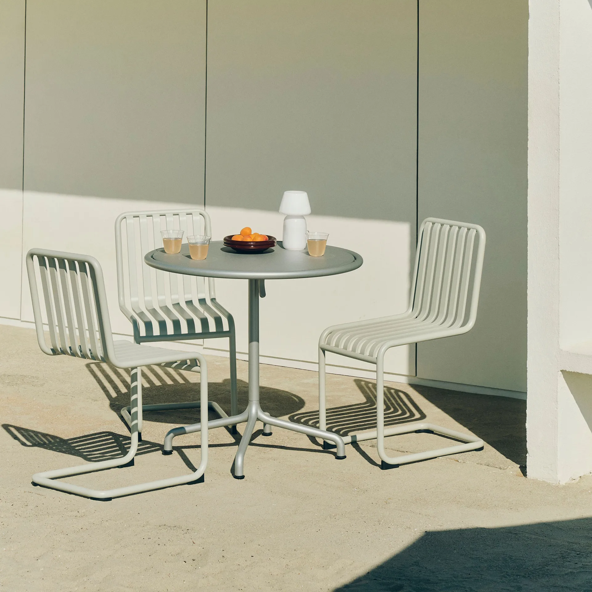 Sedia Palissade Cantilever, Cream white HAY