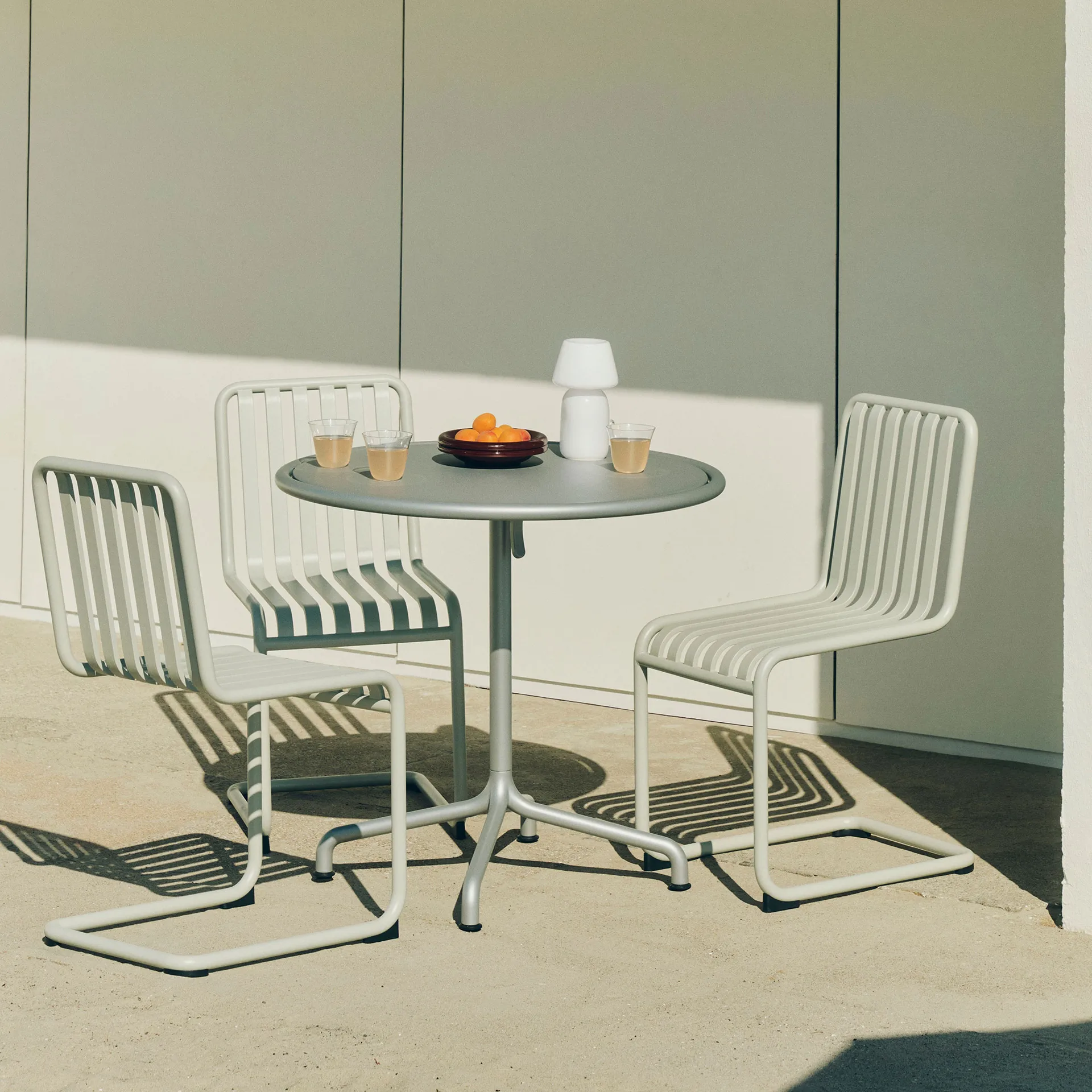 Sedia Palissade Cantilever, Sky grey HAY