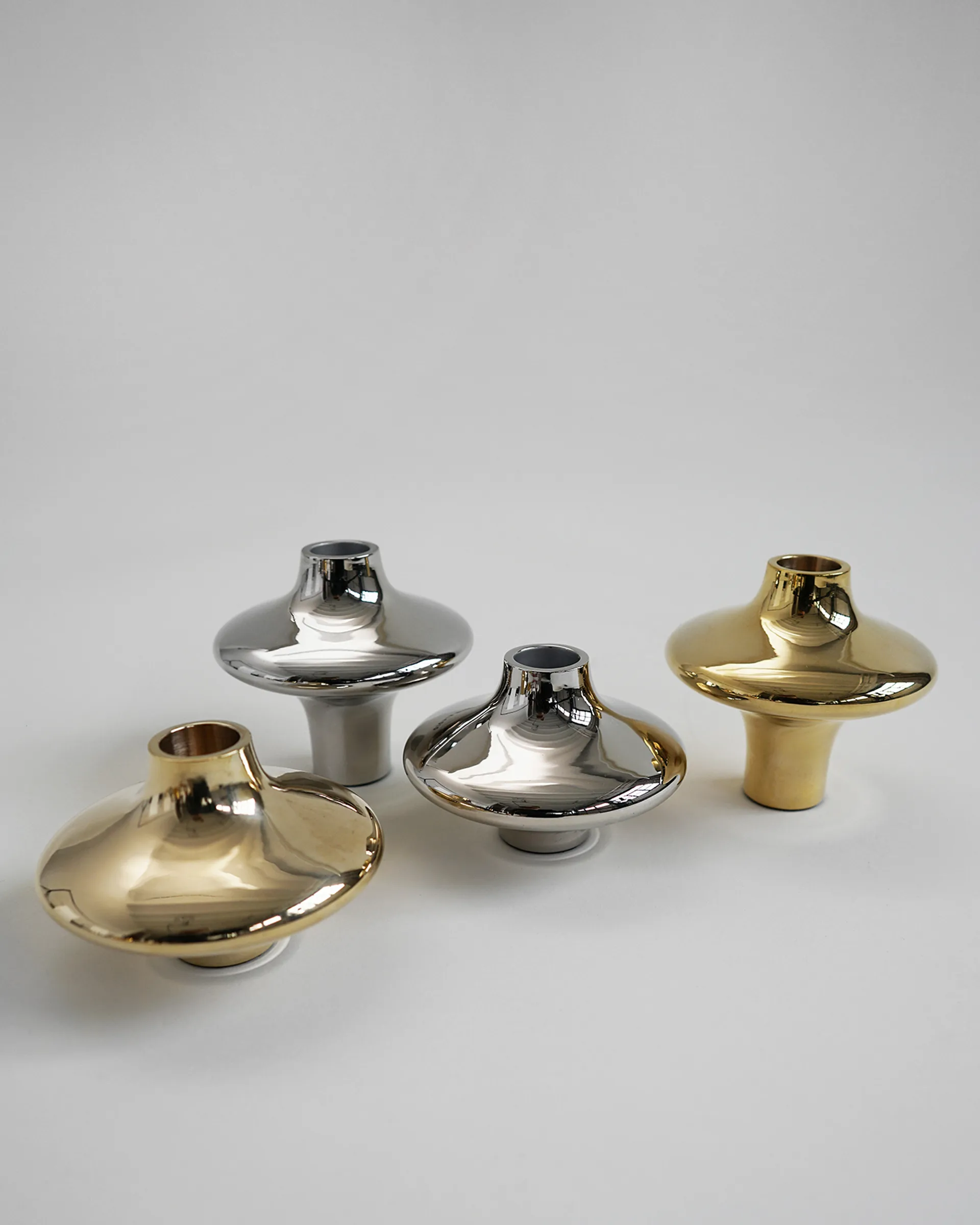Doublet nr. 01 portacandela piccolo, Ottone Hein Studio