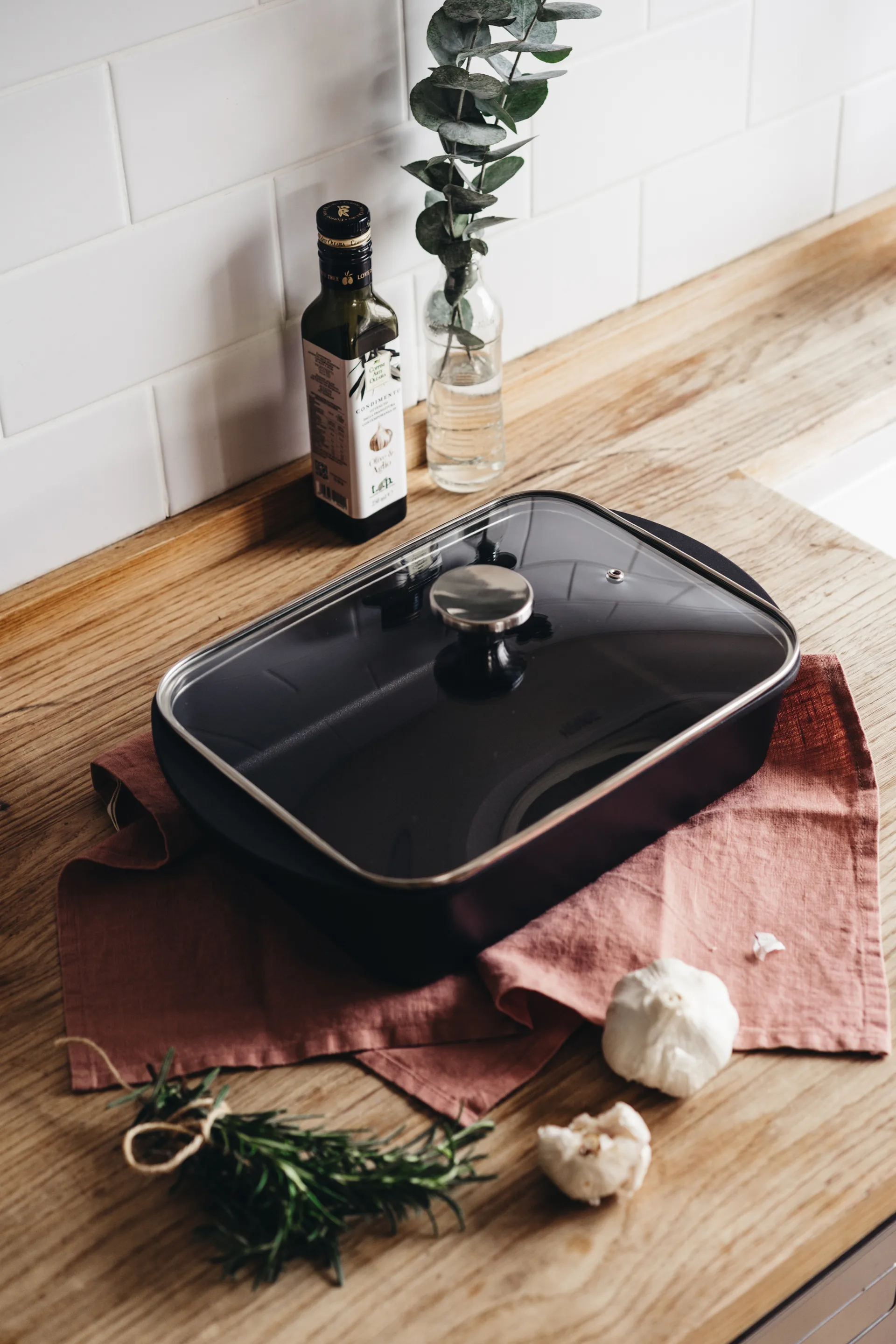 Stampo da forno Heirol per piastra a induzione con coperchio, 22x33 cm Heirol