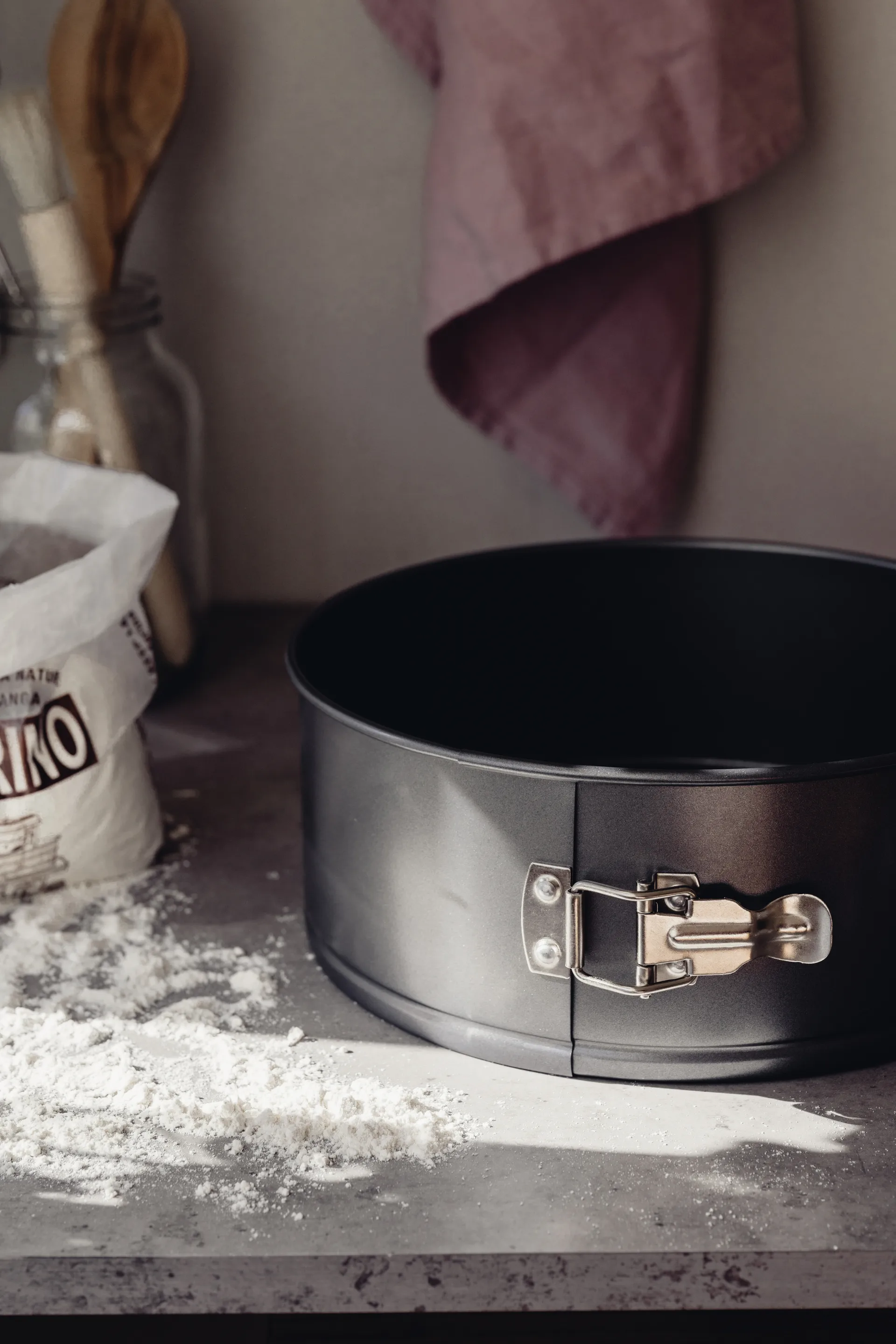 Stampo per dolci a cerniera Heirol extra alto, Ø 26 cm
​ Heirol