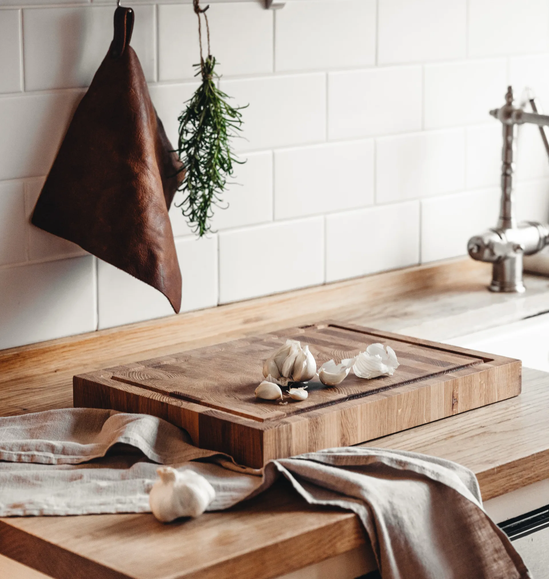 Tagliere Heirol in rovere con scanalatura, 30x40 cm Heirol