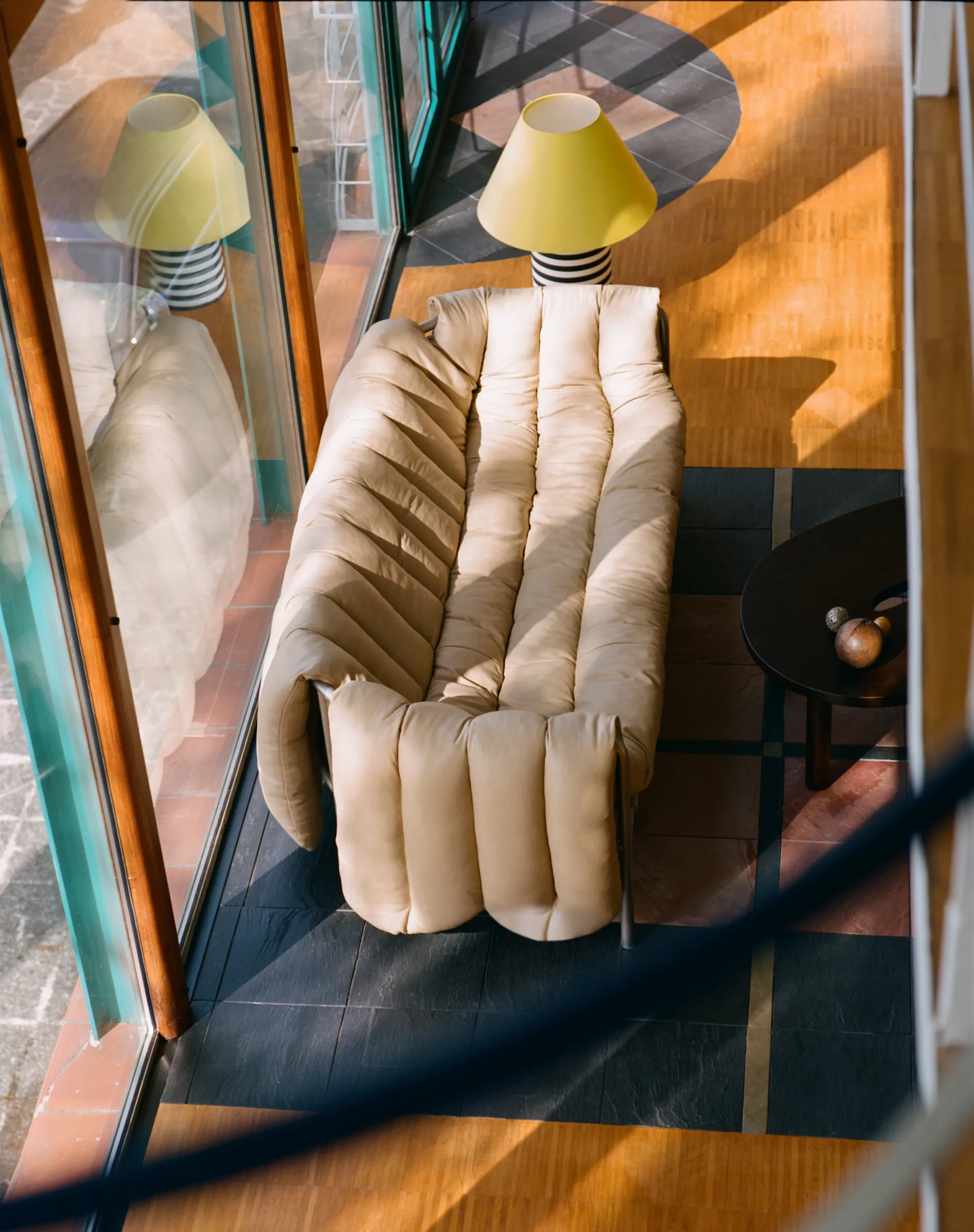 Divano a 2,5 posti Puffy 205 cm, Natural-acciaio inossidabile Hem