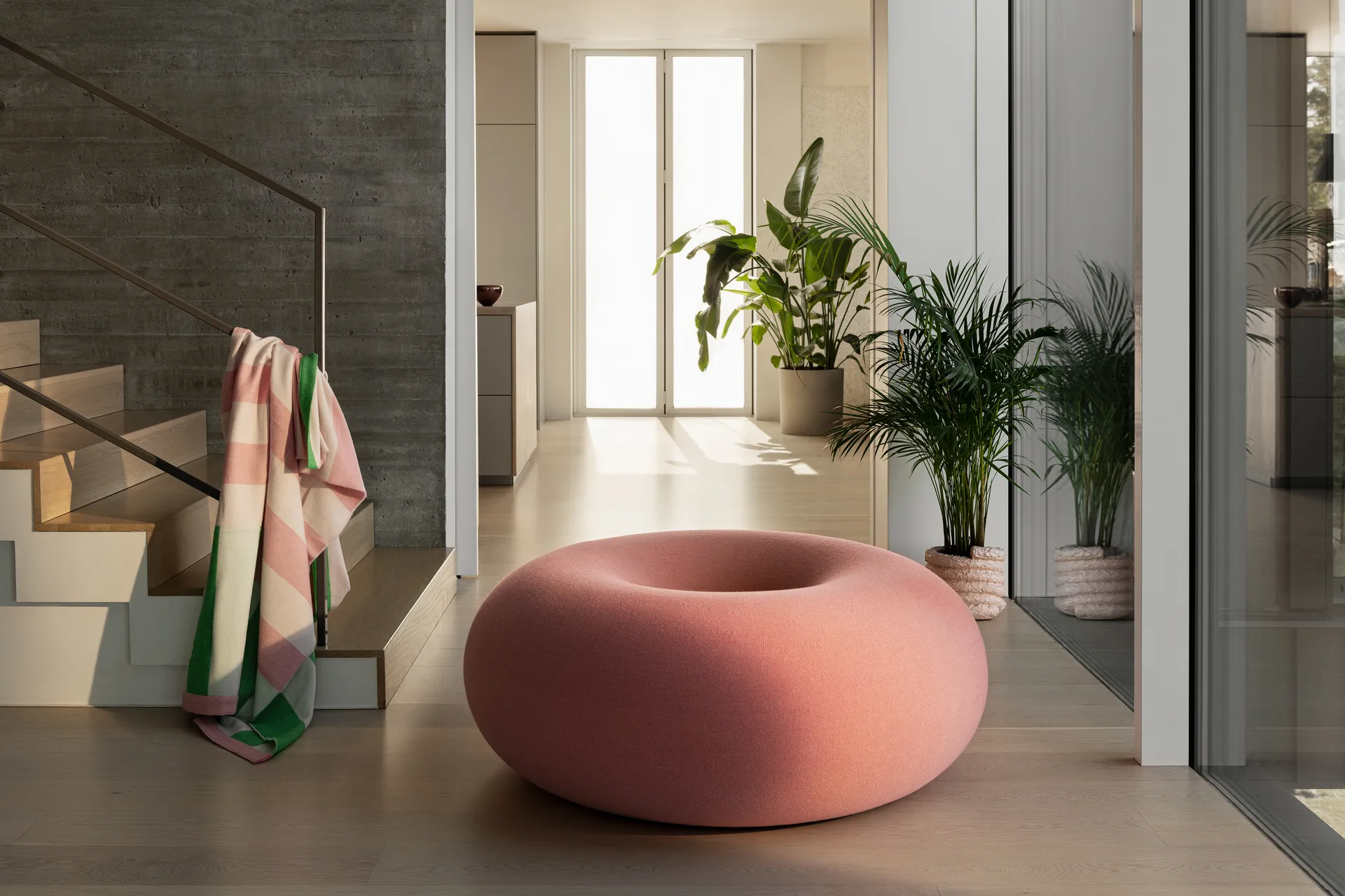 Pouf Boa Ø114 cm, Cotton candy Hem