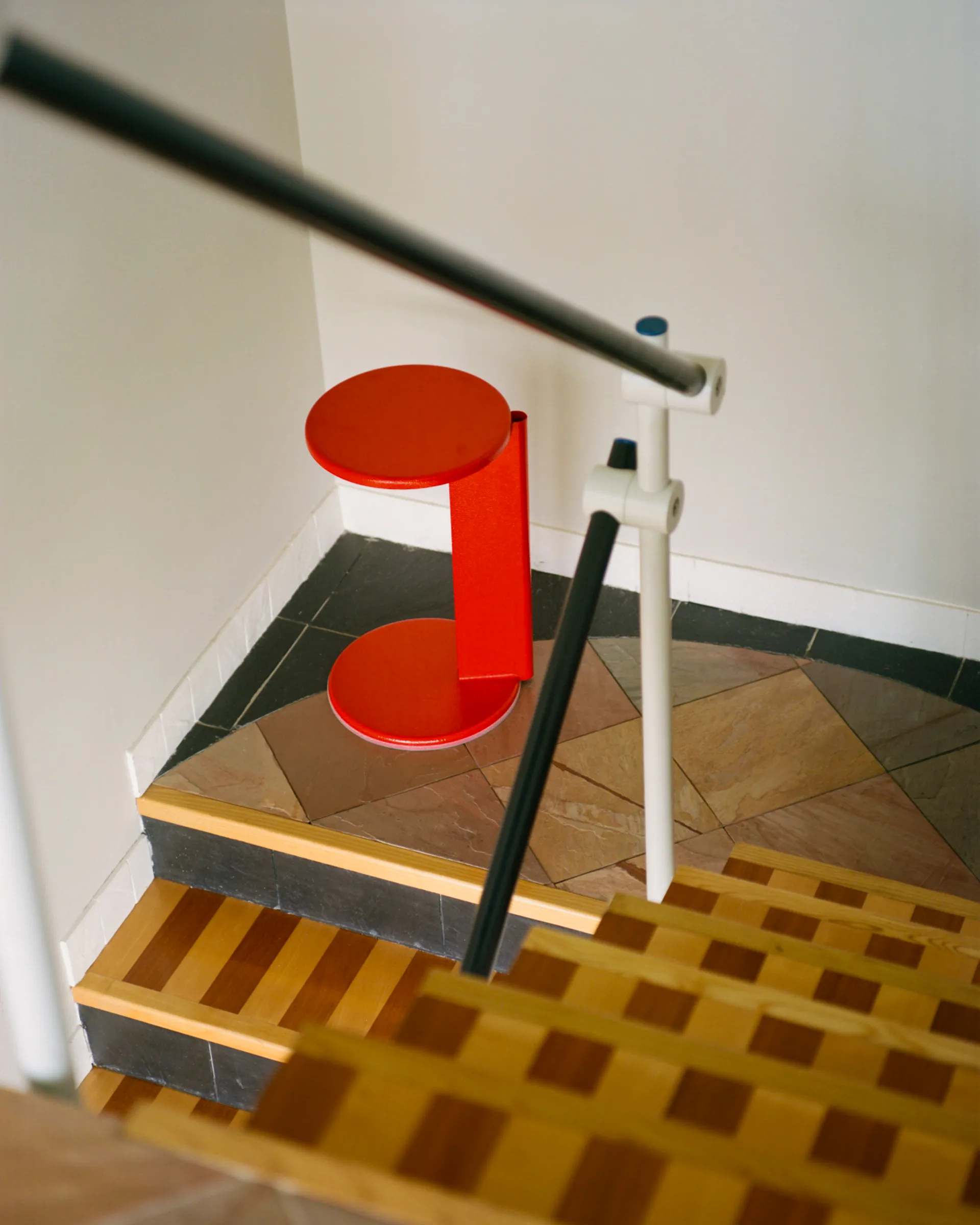 Tavolino Lolly 56 cm, Traffic red gloss Hem