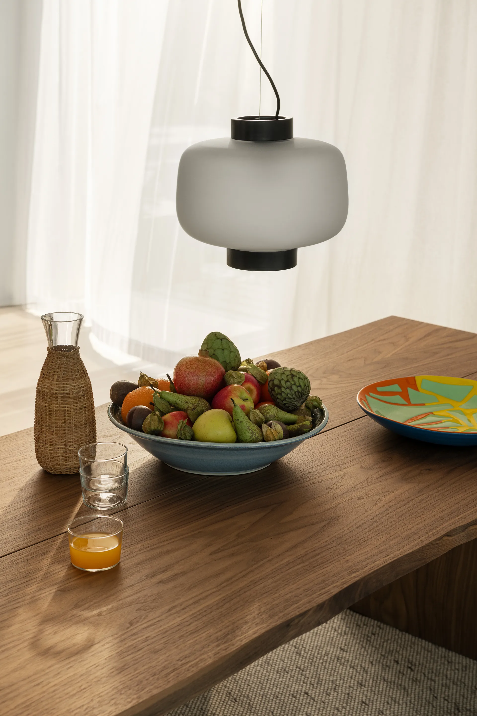 Tavolo da pranzo Bookmatch con panche 220 cm, Noce Hem