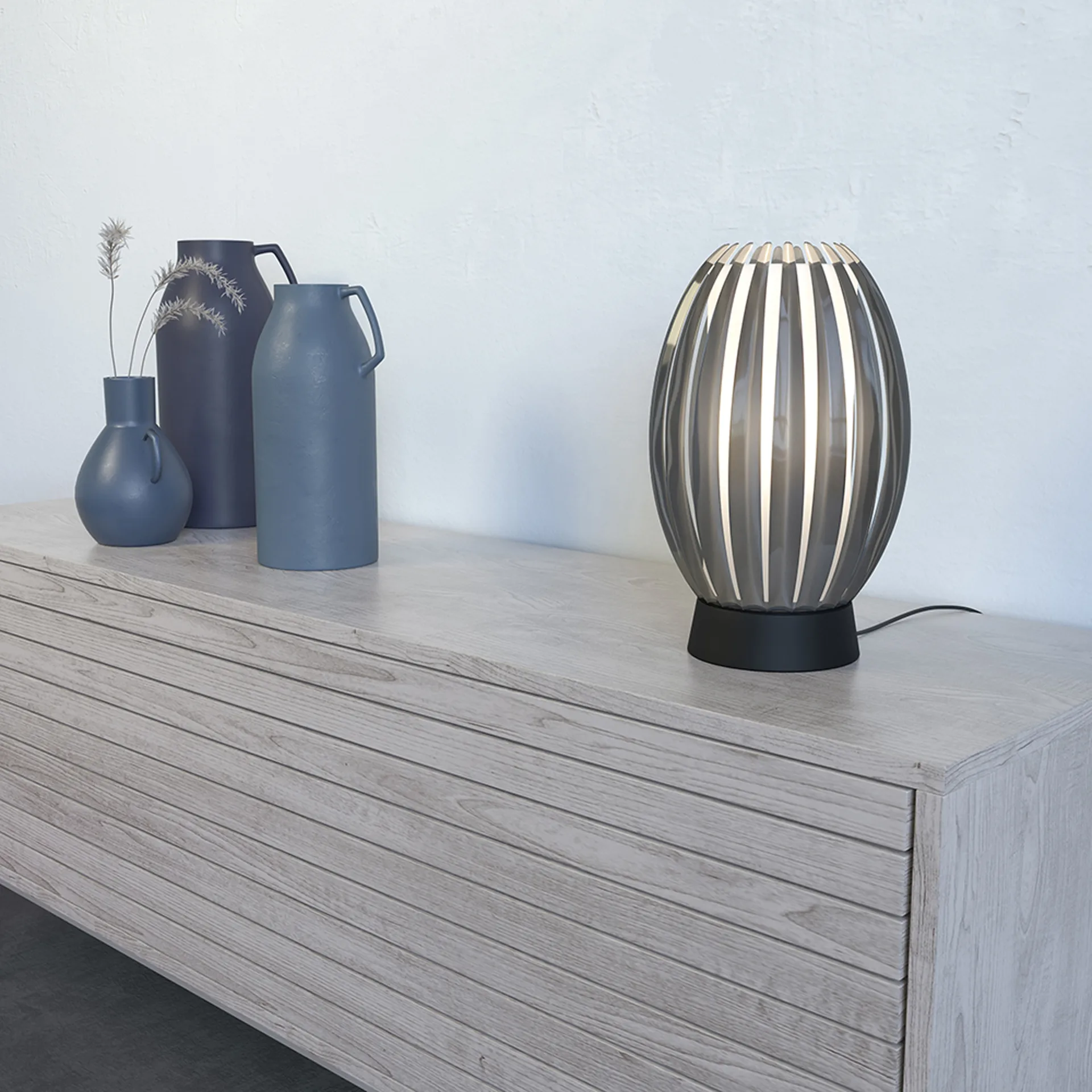 Lampada da tavolo Tentacle M 34 cm, Nero, tinta affumicata Herstal