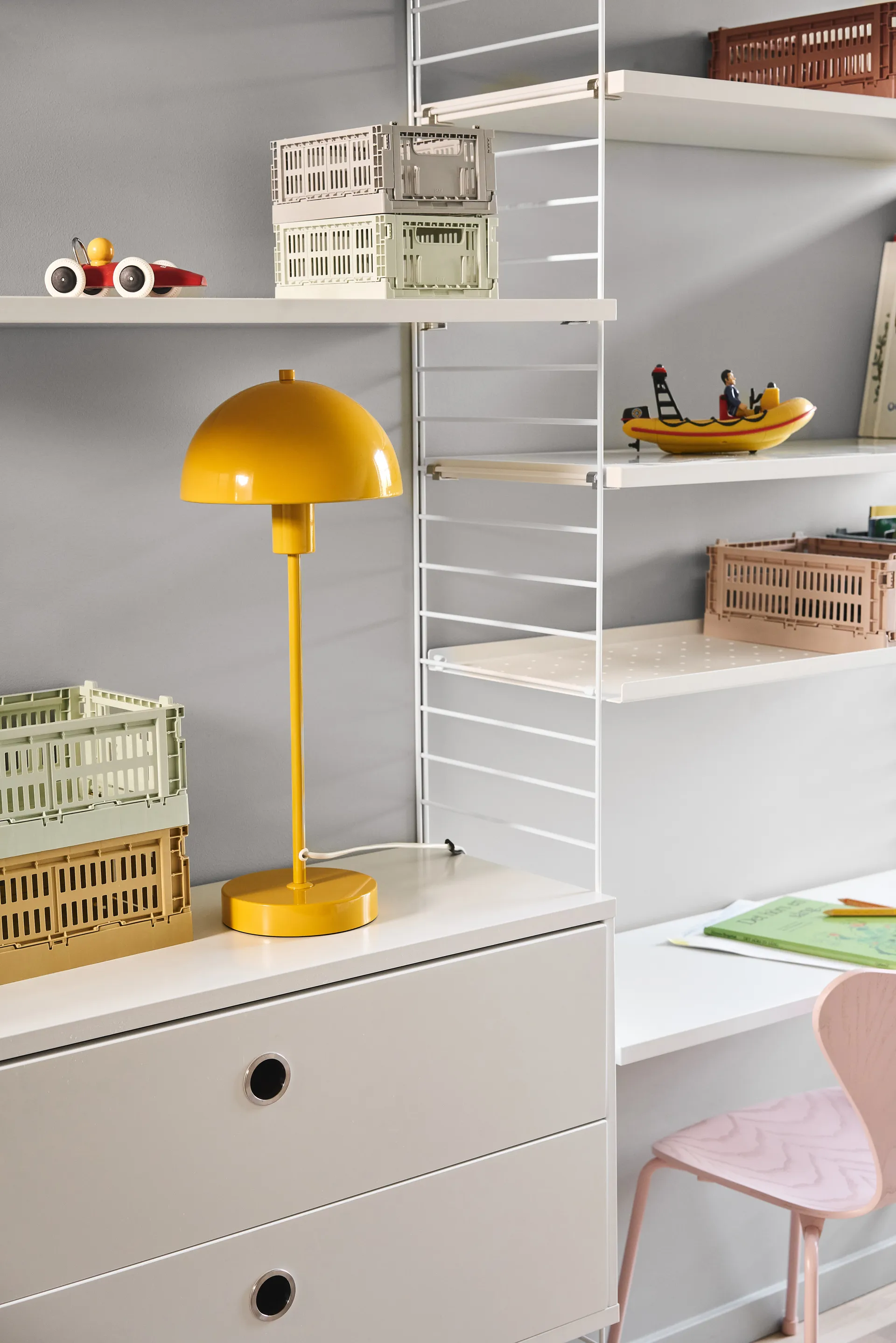 Lampada da tavolo Vienda, Mango yellow Herstal