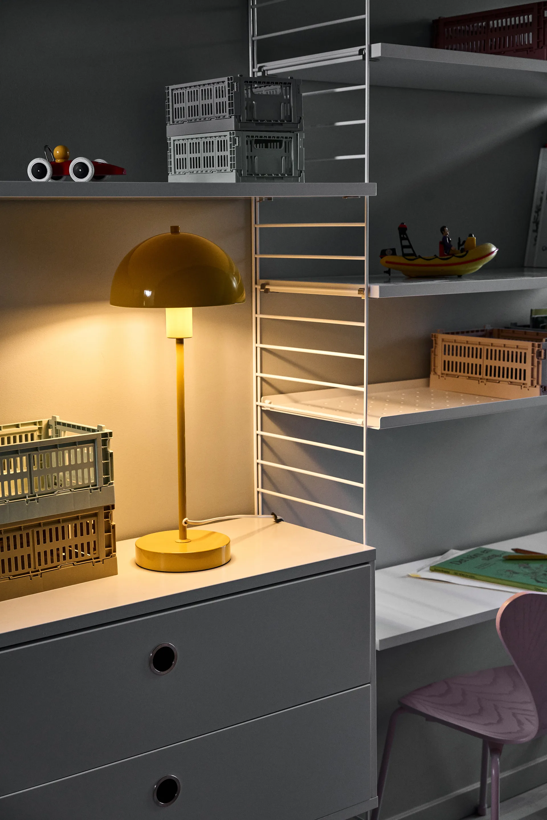 Lampada da tavolo Vienda, Mango yellow Herstal