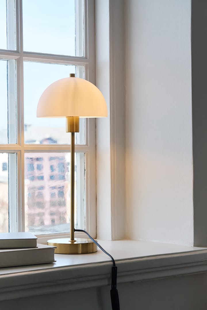 Lampada da tavolo Vienda, ottone-bianco Herstal