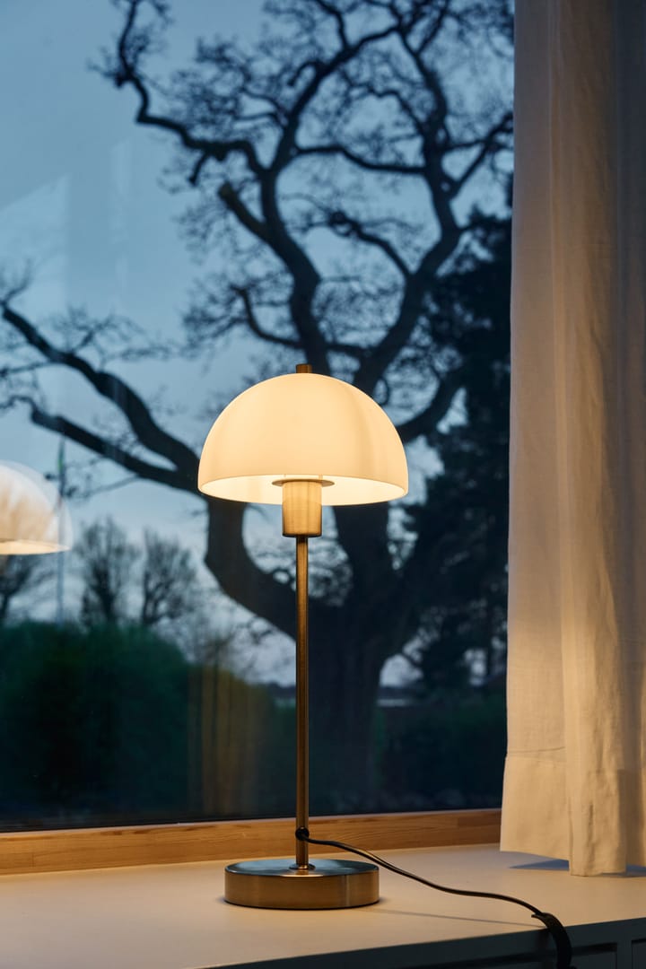 Lampada da tavolo Vienda, ottone-bianco Herstal