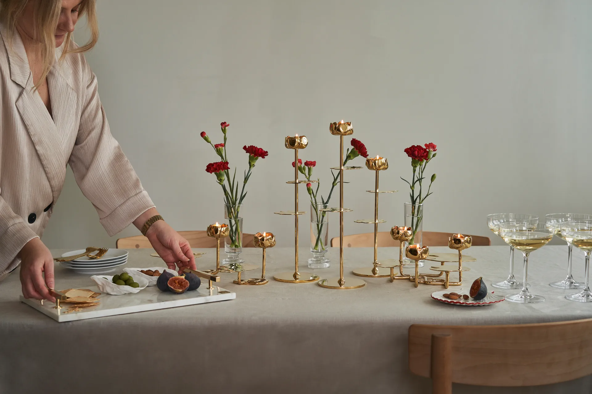 Vassoio Hilke Collection 40,5x25,5 cm, Marmo bianco - ottone massiccio Hilke Collection