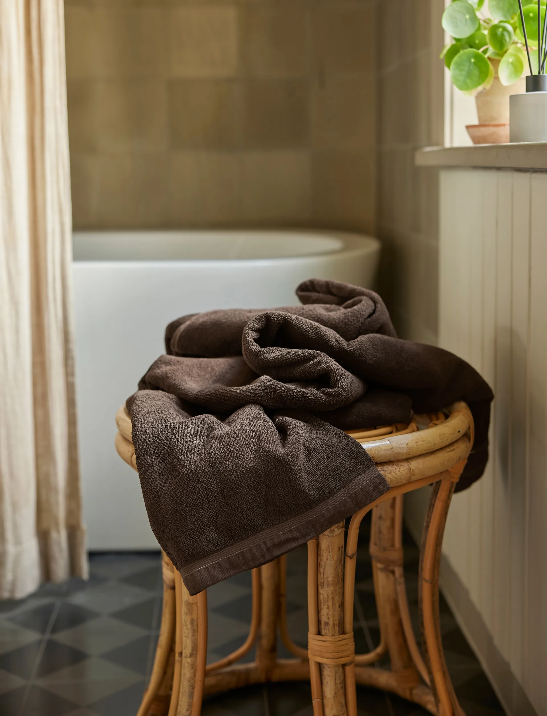 Asciugamano Lina chocolat, 100x150 cm Himla