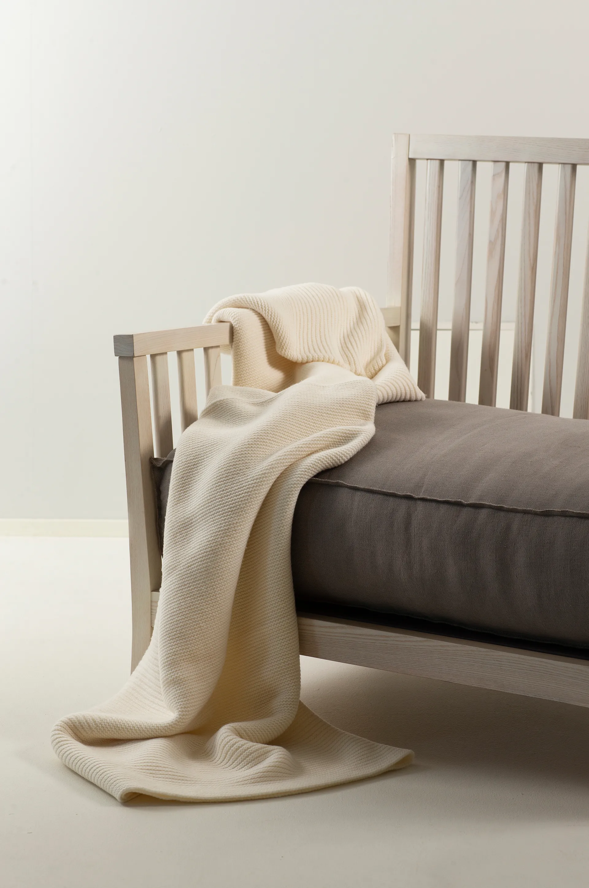 Coperta Avery 130x170 cm, Bianco sporco Himla