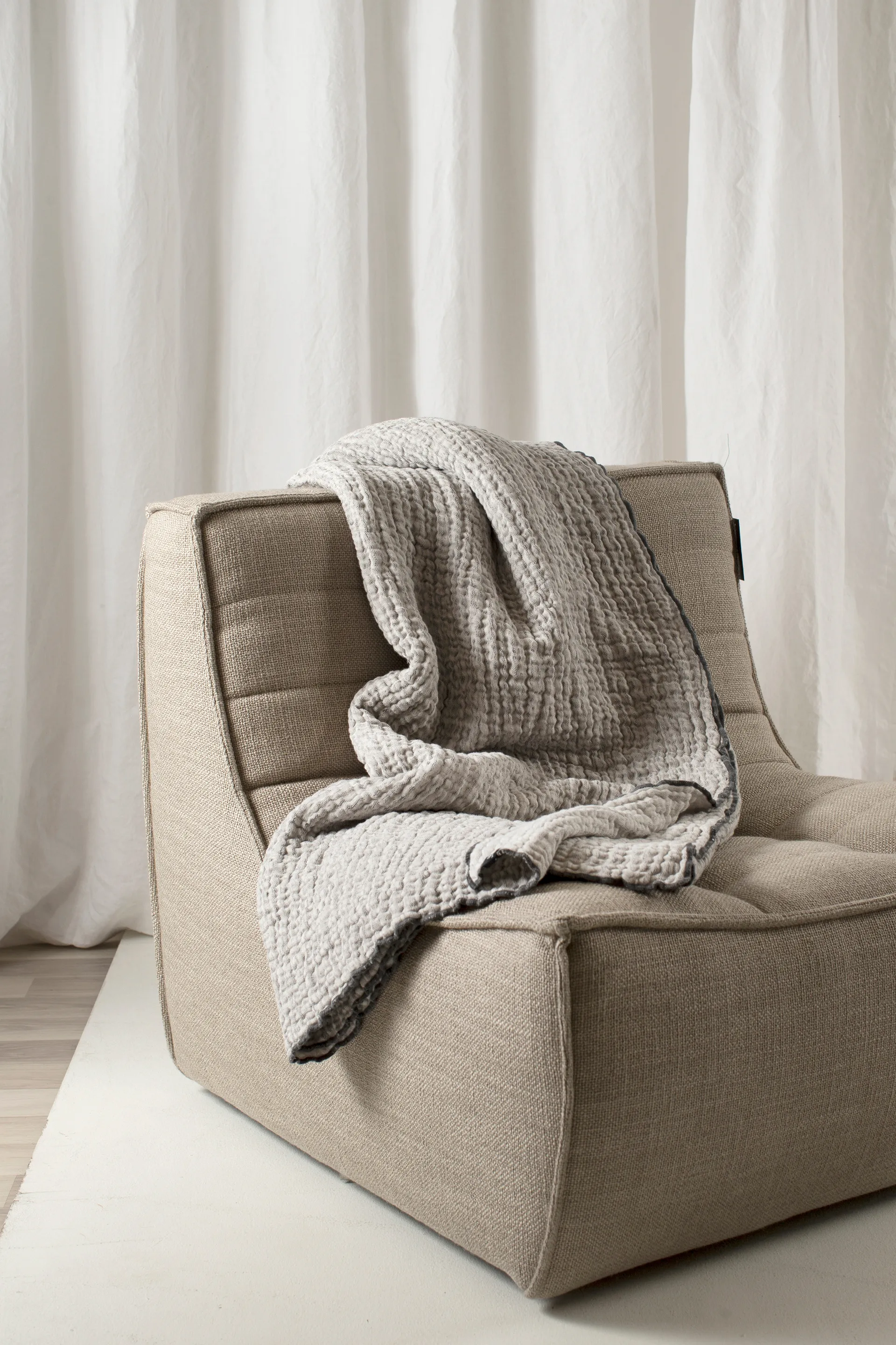 Copriletto Pauline 160x260 cm, Shadow Himla