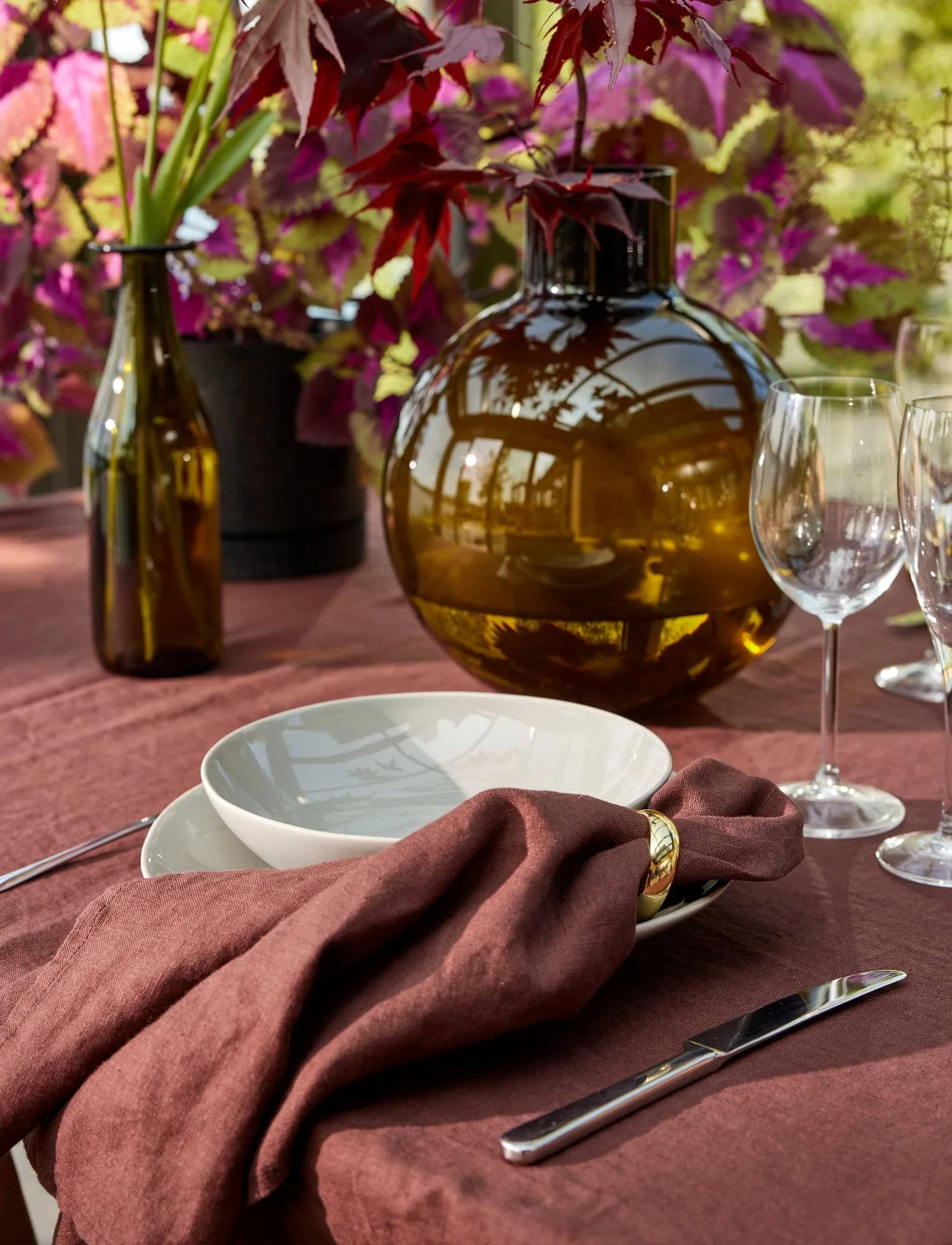 Tovaglia Sunshine, Burgundy (rosso), 140x330 cm Himla