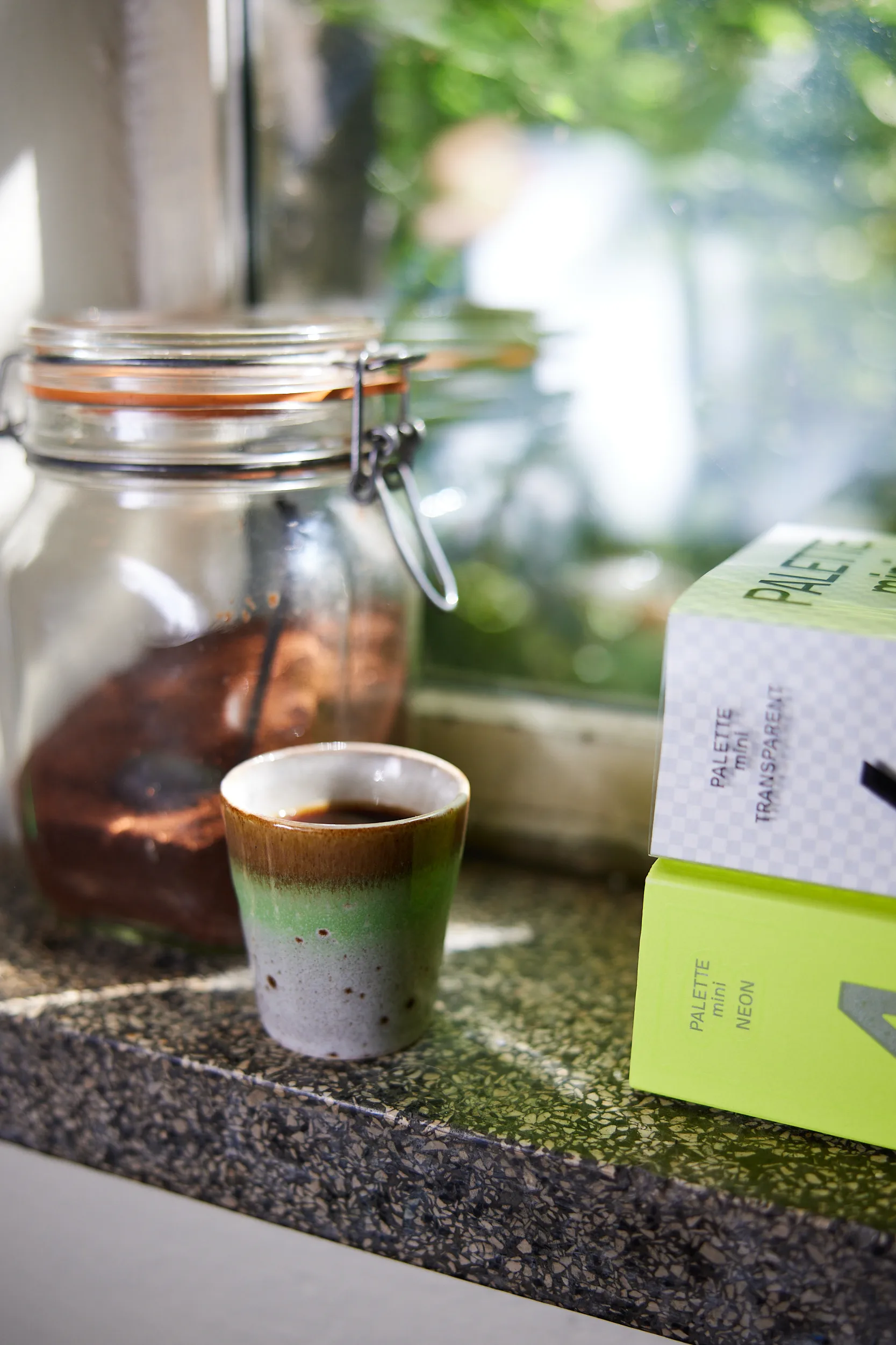 Set di 4 tazze da caffè ristretto 70's, Good vibes HKliving