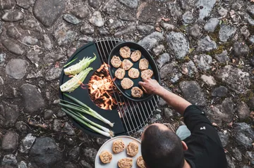BOWL 57 focolare - Nero-argento, treppiede - Höfats