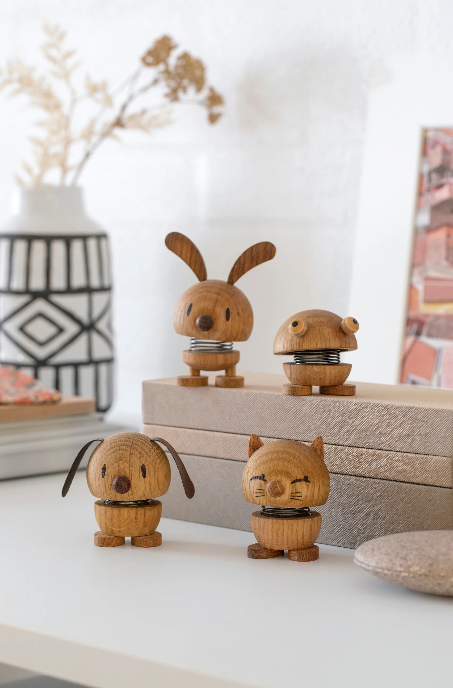 Personaggio Hoptimist Dog S, Rovere Hoptimist