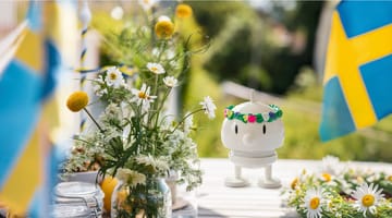 Personaggio Hoptimist Midsommar Bumble S - Bianco - Hoptimist