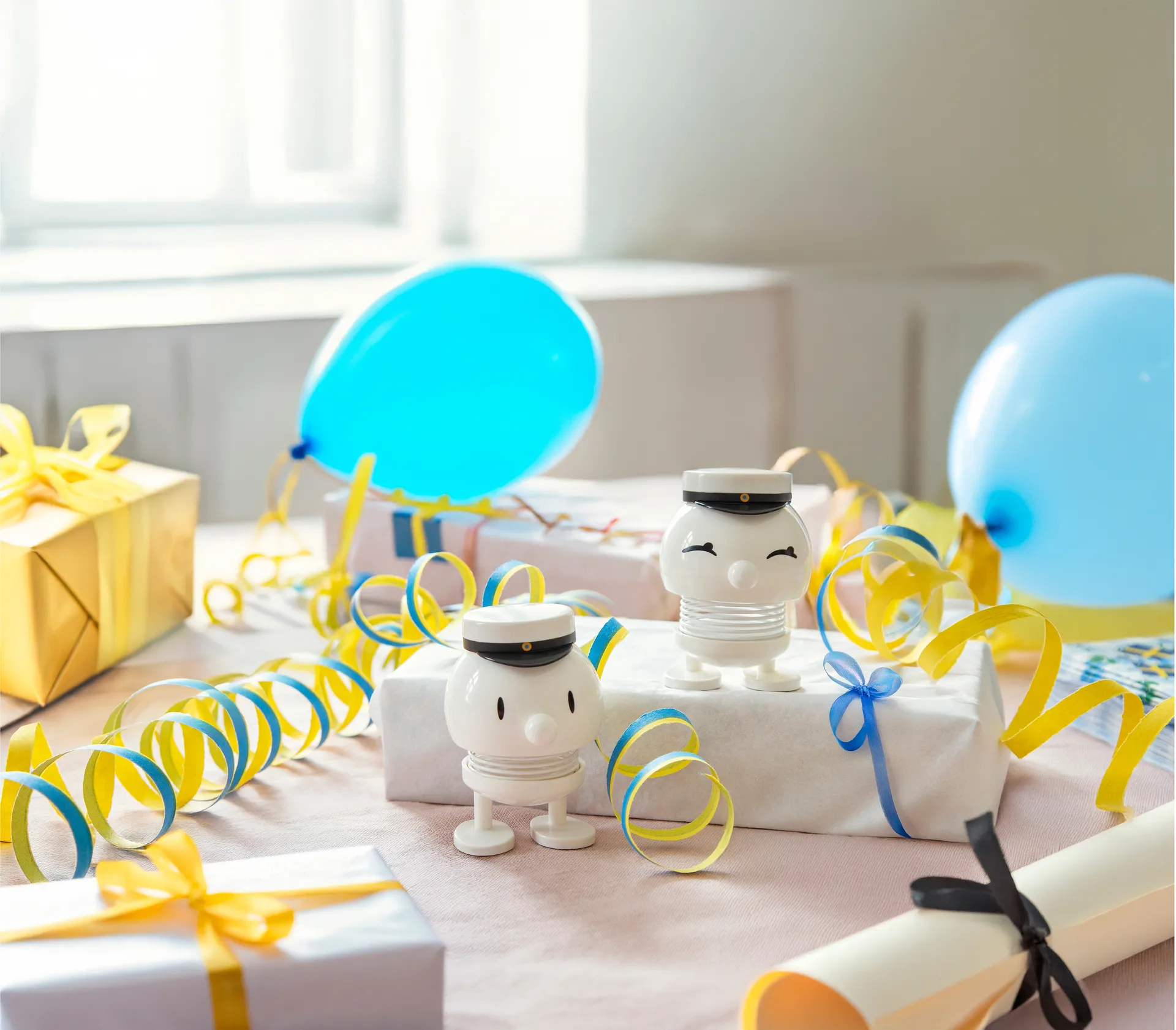 Personaggio Hoptimist Swedish Student Bumble S , Bianco Hoptimist