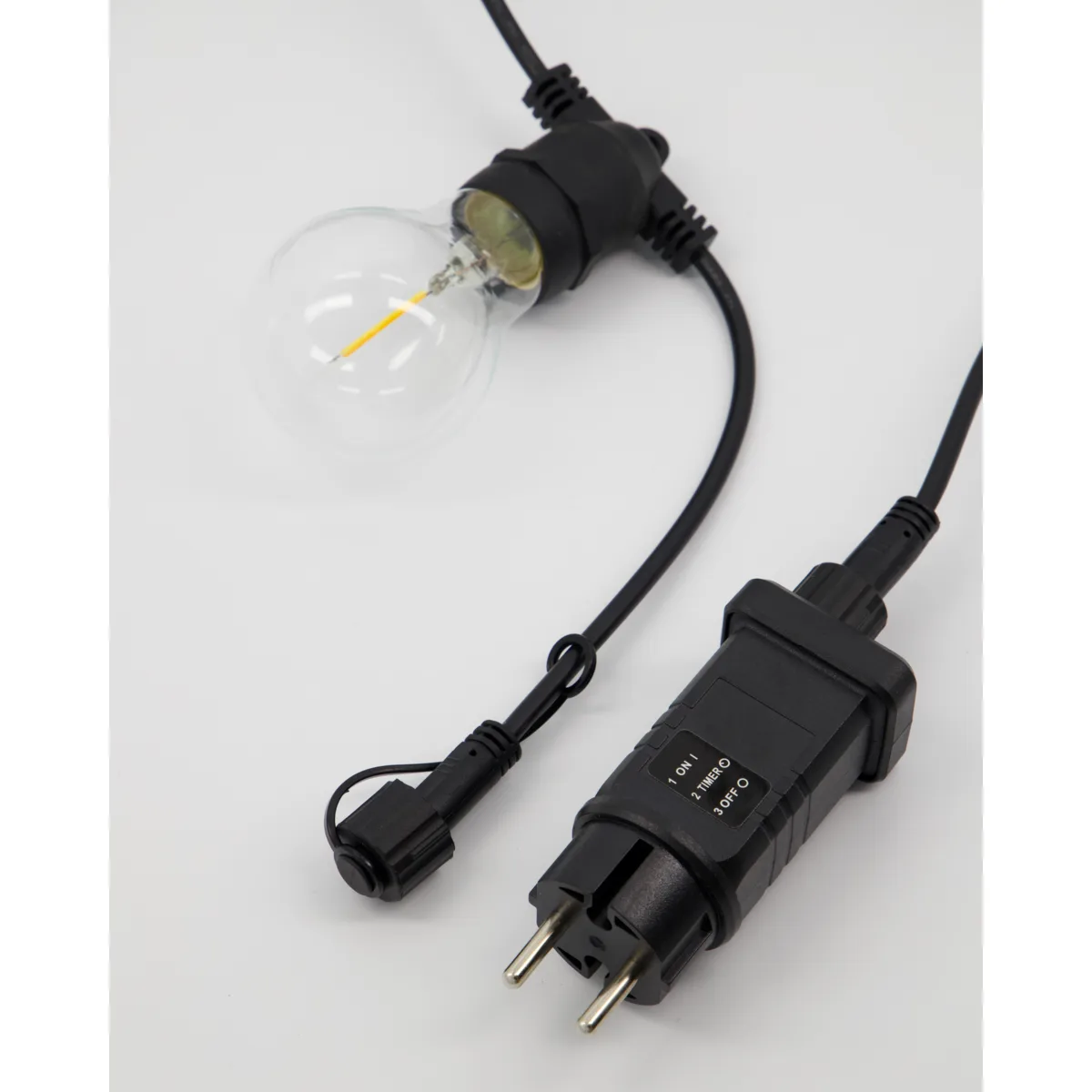 Catena luminosa House Doctor 840 cm, Nero House Doctor